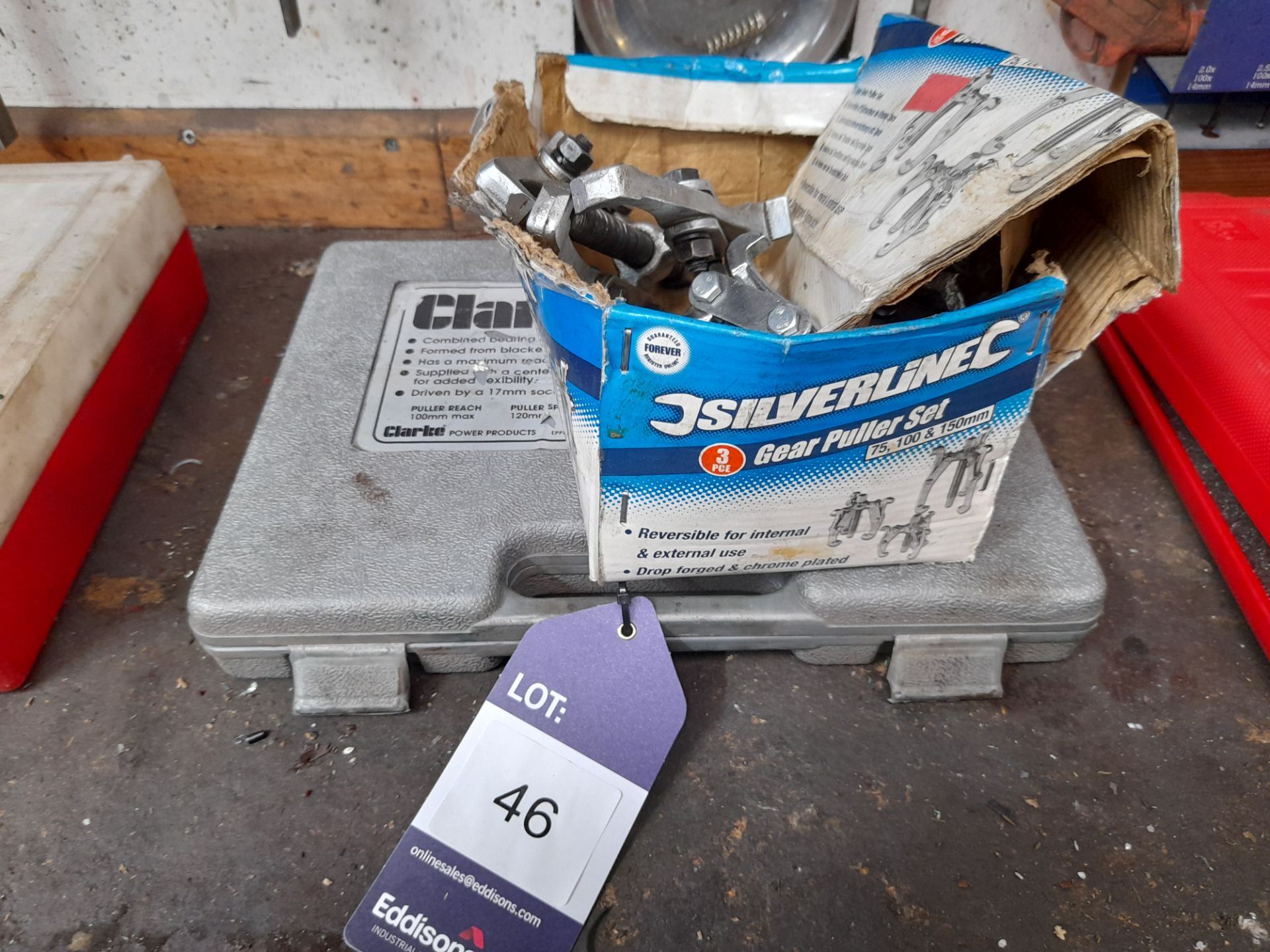 Clarke 14 piece bearing separator/puller with Silverline gear puller set