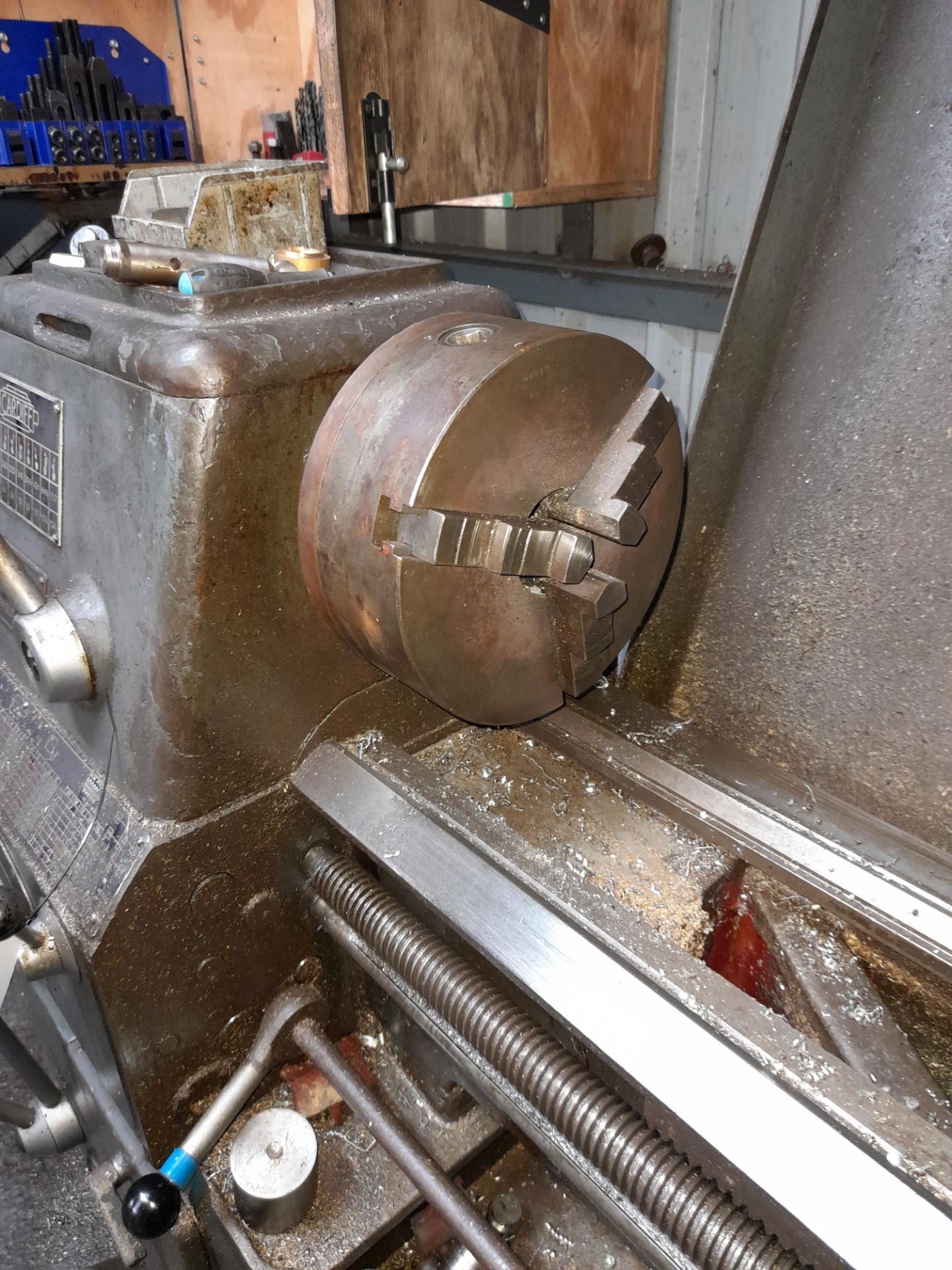 The Cardiff Lathe & Tool Co. Ltd engineers’ lathe, 3 jaw chuck, with face plate - Image 5 of 5