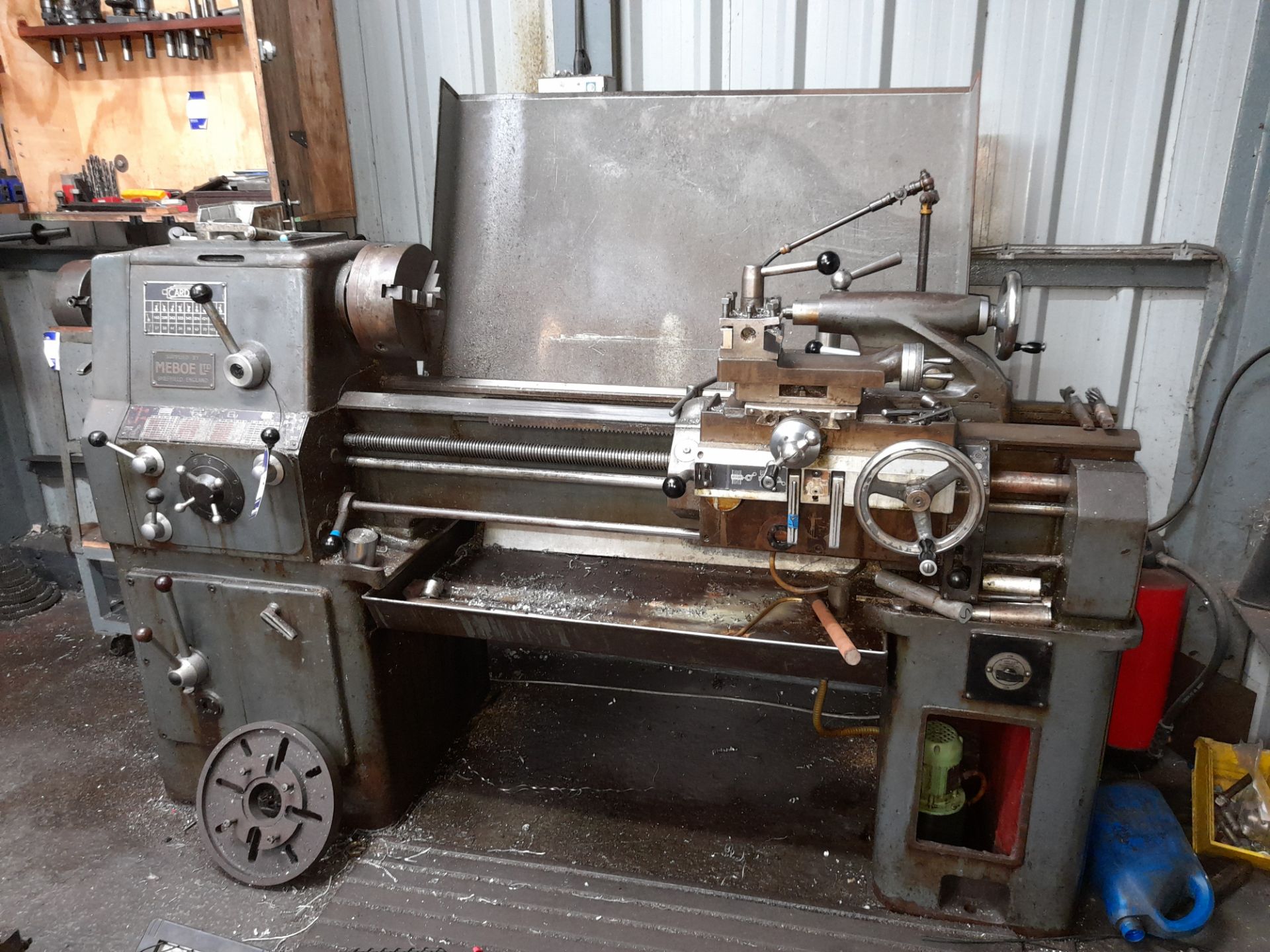 The Cardiff Lathe & Tool Co. Ltd engineers’ lathe, 3 jaw chuck, with face plate