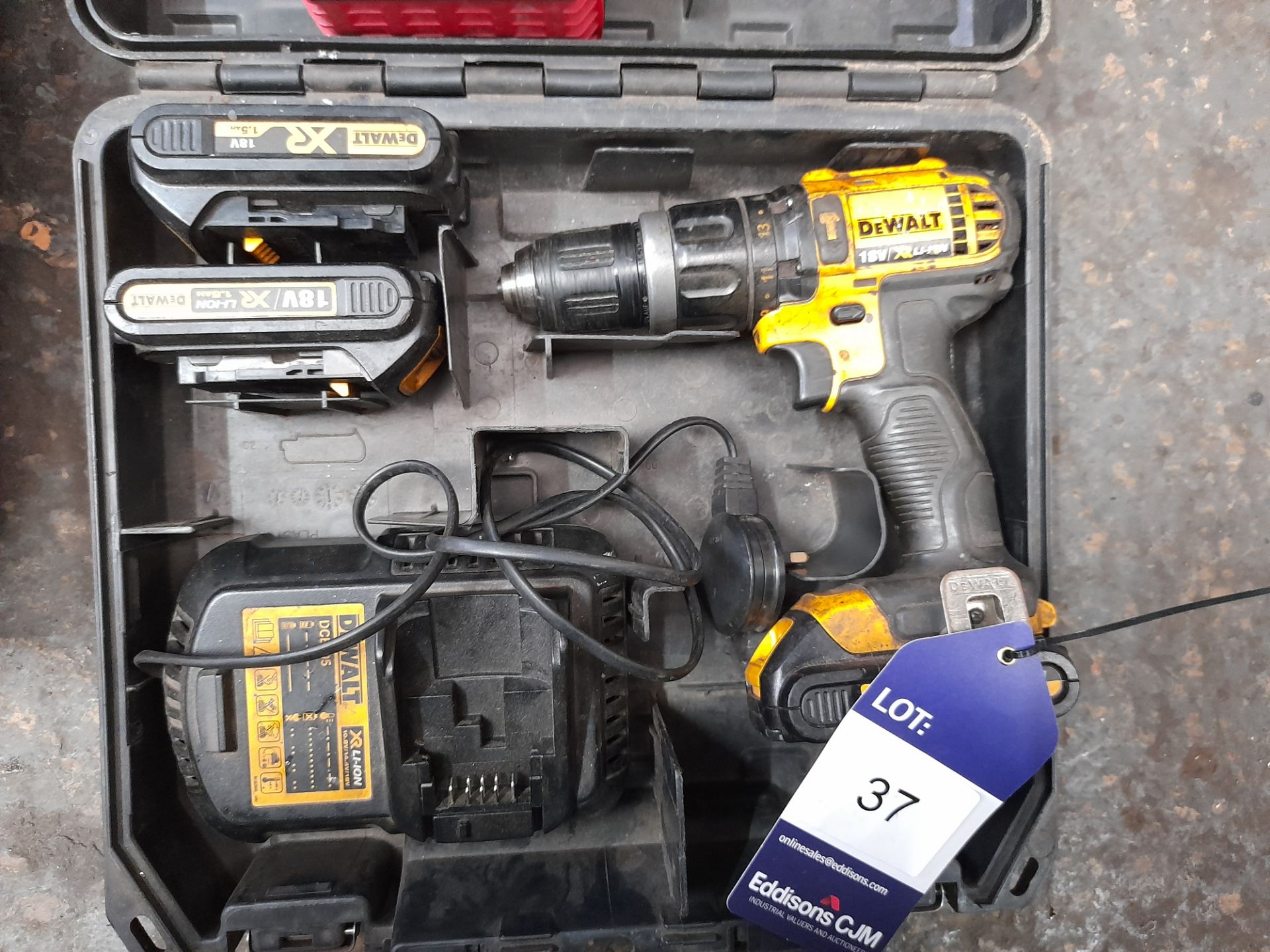 Dewalt 18v L1-TON drill, with 3 batteries & one charger, with case and Bosch GSB18V/55 drill, with - Image 3 of 4