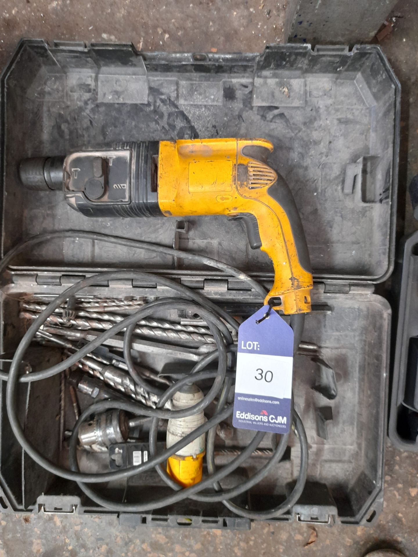 Heavy duty SD drill with case