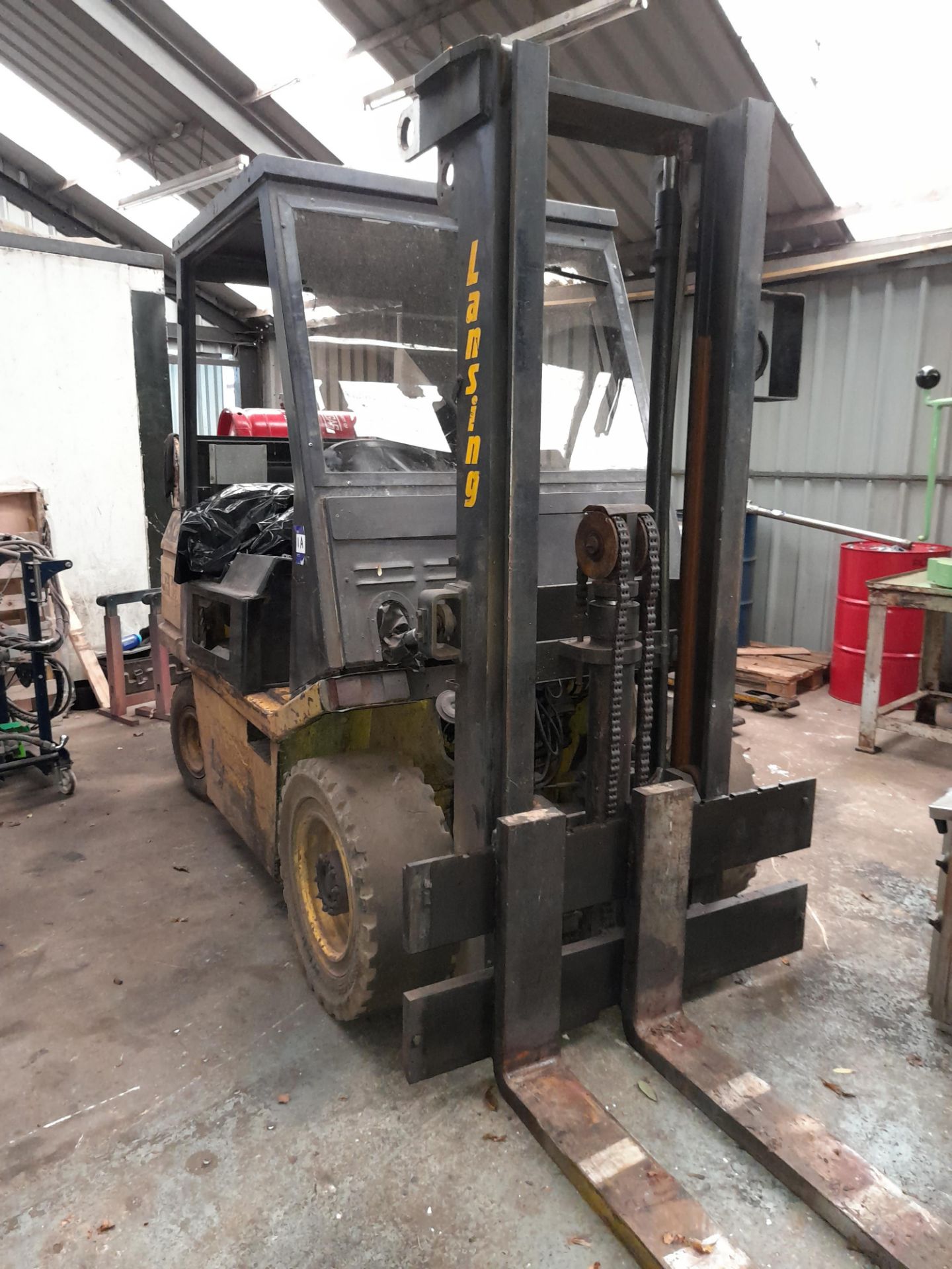 Lansing C30 (Seven 3.0) gas fork lift truck (delayed collection until afternoon of second day of