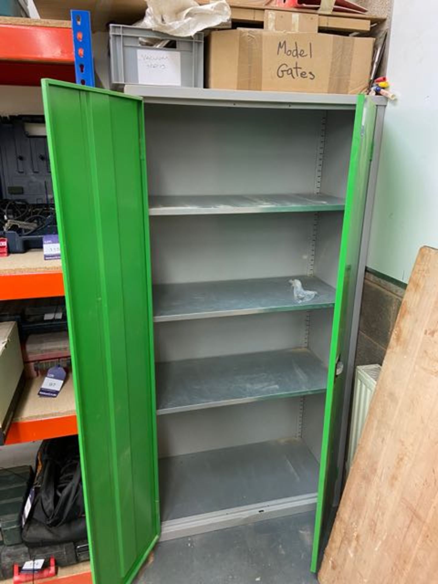 Steel double door cabinet (1.8m x 900 x 450mm) - Image 2 of 2