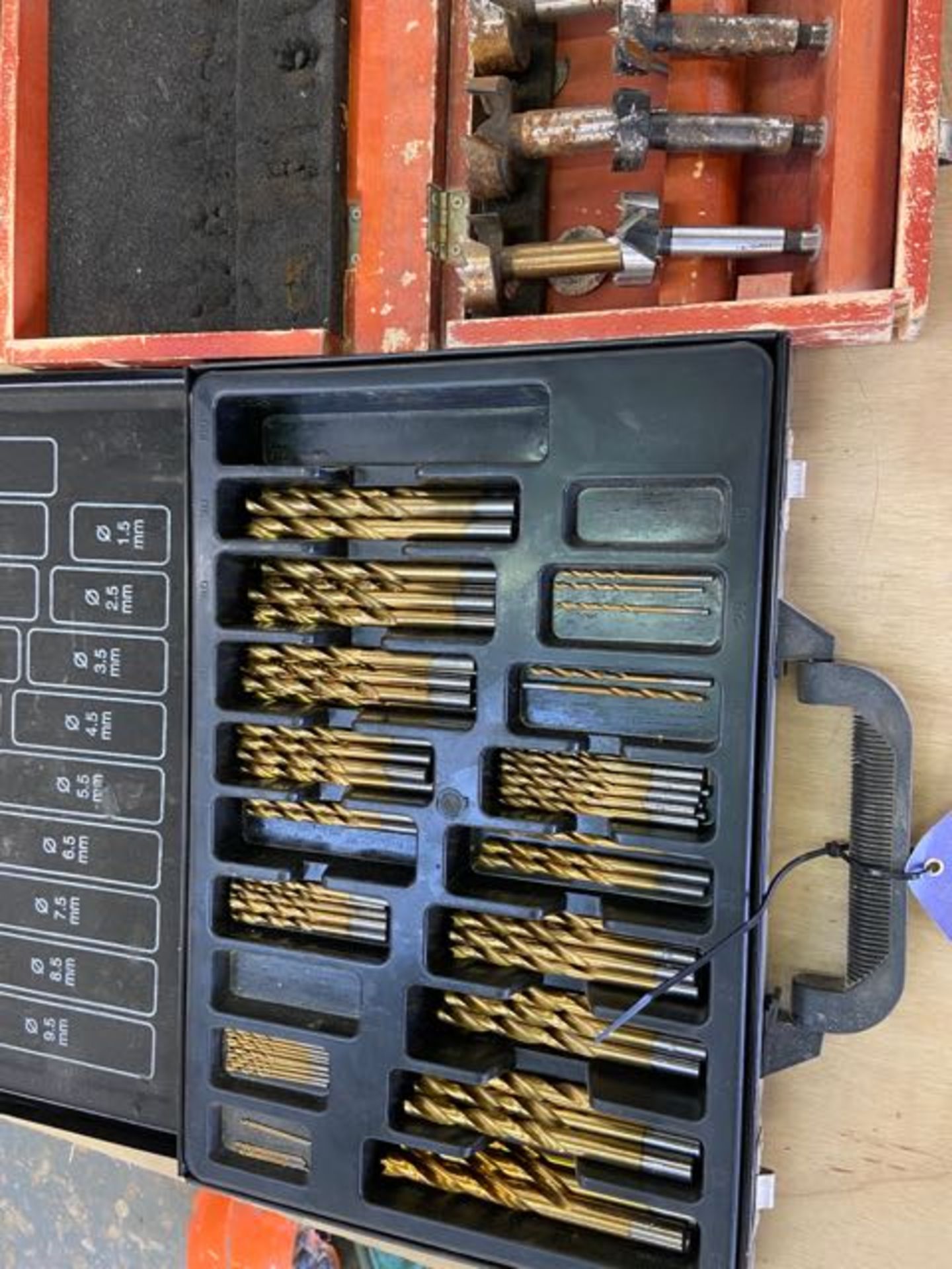 Assortment of wood drill bits, including lip and spur, forstner and auger bits - Image 3 of 6