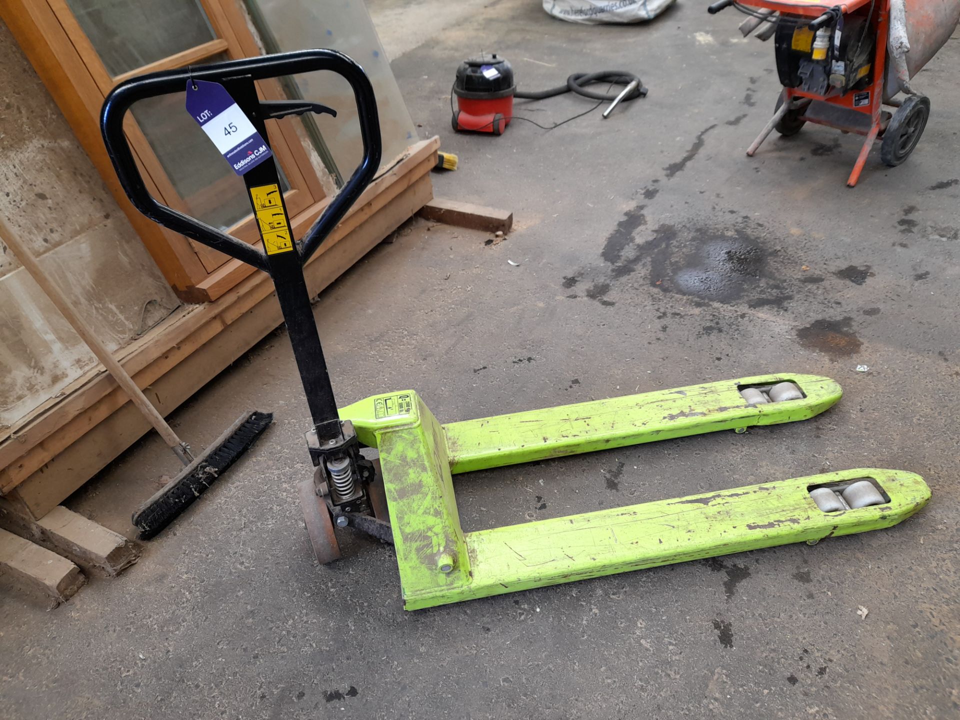 Pramac Q Lifter 2.5KG Hand hydraulic pallet truck