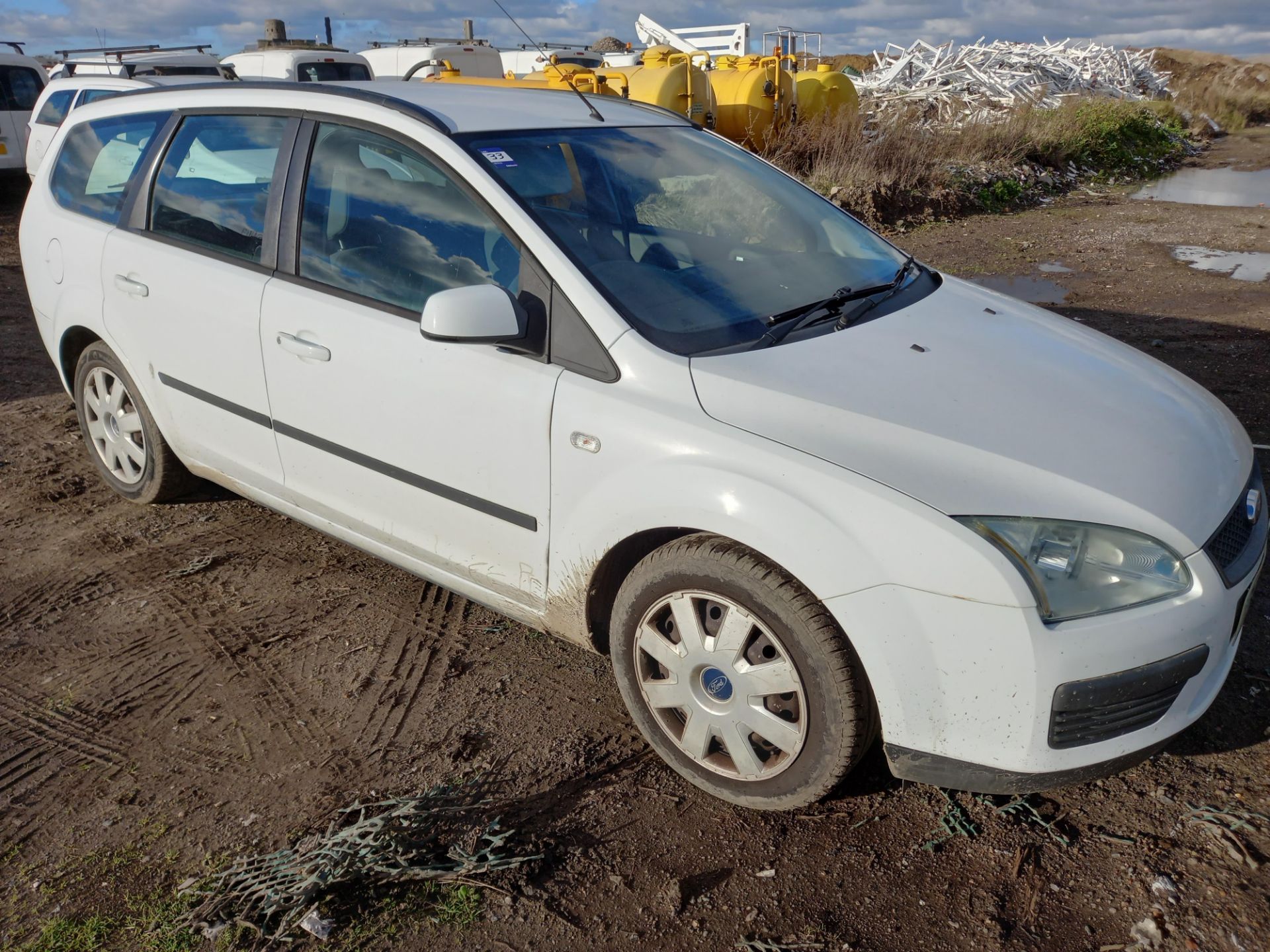 2006 Ford Focus LX Estate Car