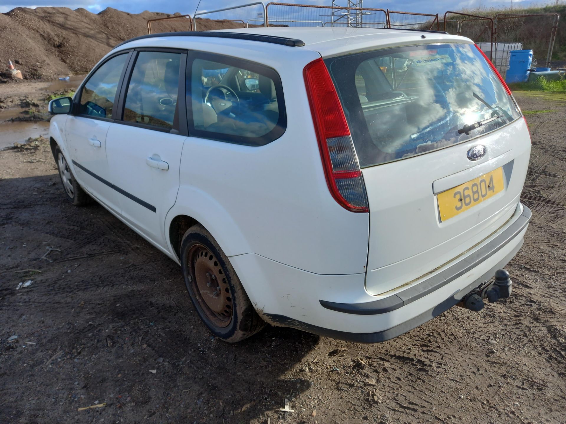 2006 Ford Focus LX Estate Car - Image 3 of 9