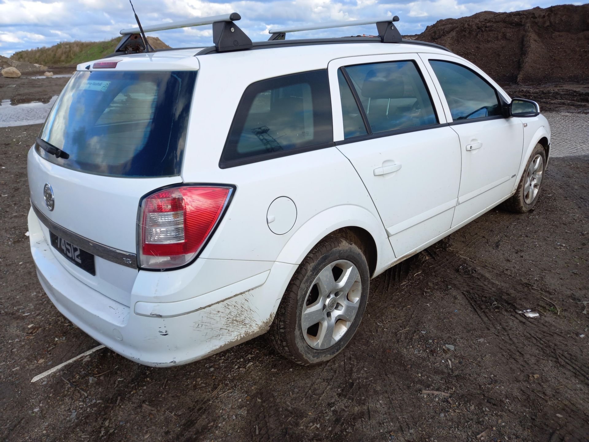 2007 Vauxhall Astra Club 1.6 Estate Car - Image 2 of 9