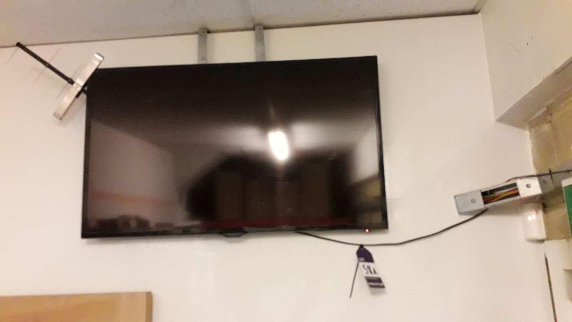 Samsung UE40F5000AK 40" television