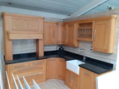 Solid Oak Display Kitchen, Stone Worksurface, fitted Siemens Hob & butler style Sink LOCATED ON