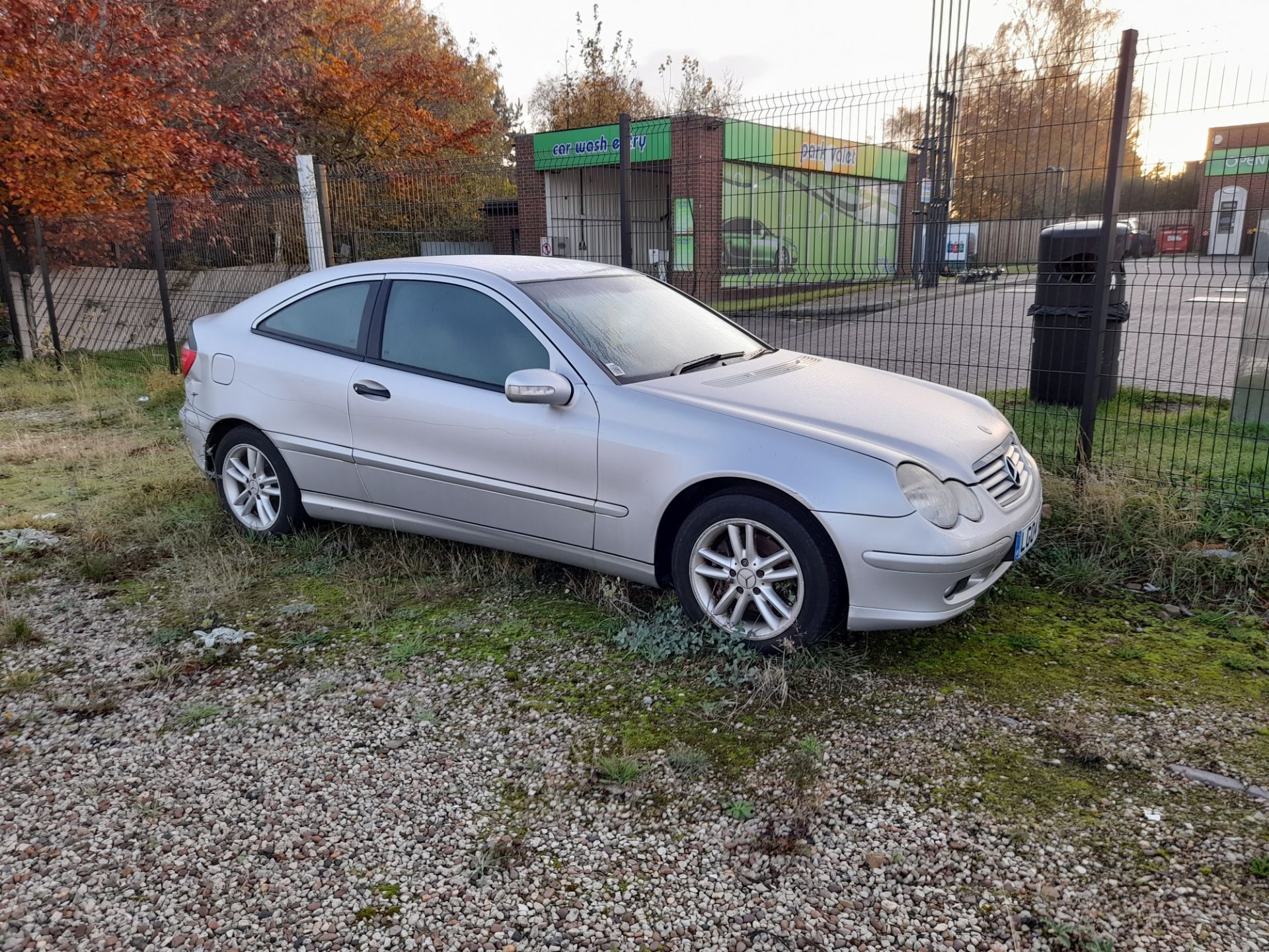 Mercedes C200 C CLASS SPORT COUPE C200K SE 3dr Auto (02-04), Silver, Reg: LG04 VCP, Mileage: 59,471,