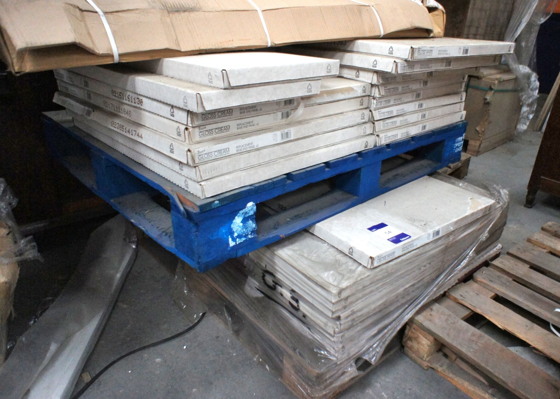 Quantity of Various Kitchen End Panels to 2 Pallets