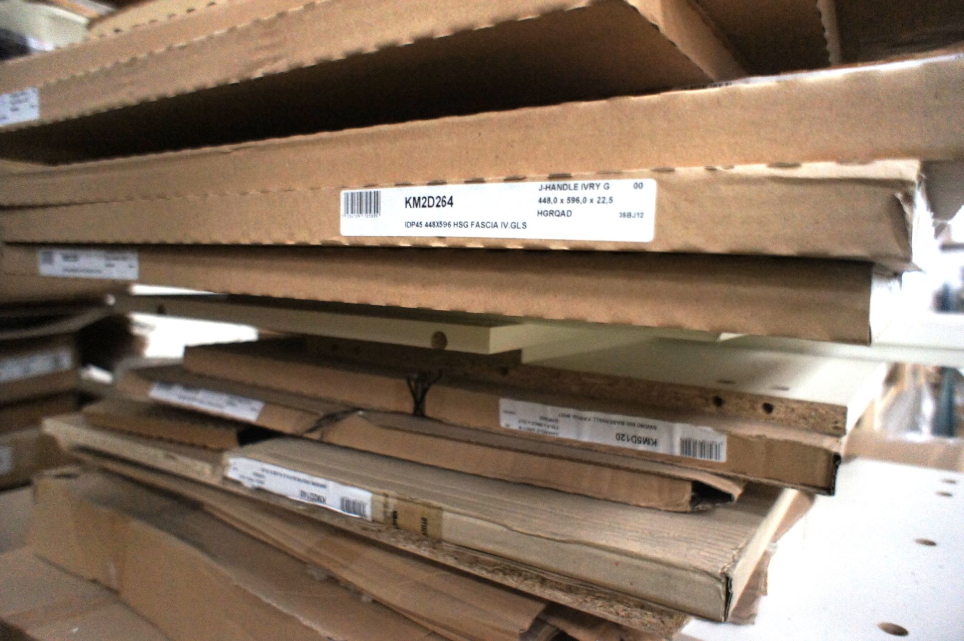 Quantity of Various Kitchen Doors & Units to Pallet - Image 4 of 5