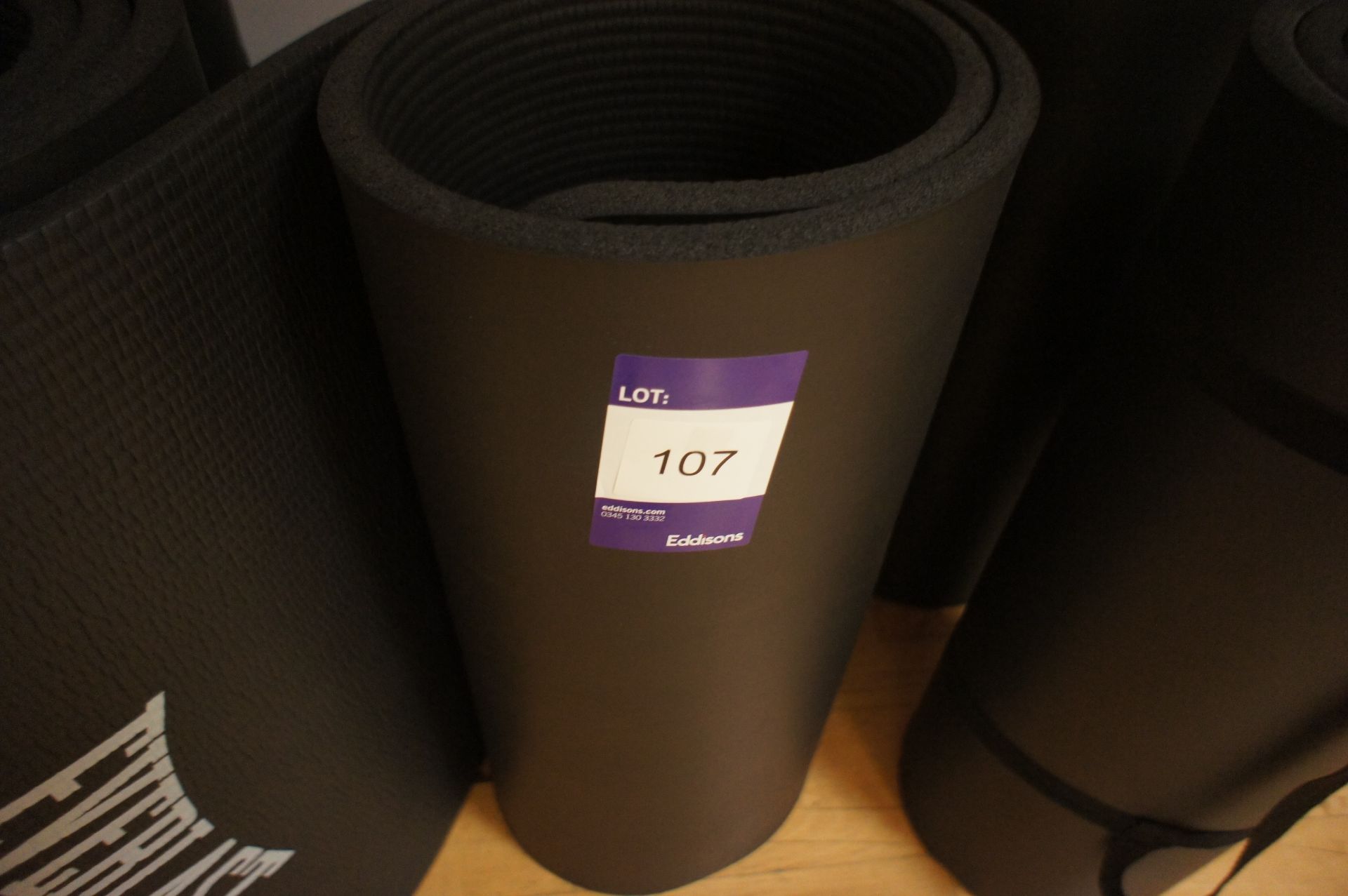 Quantity Everlast Yoga Mats - Image 3 of 3