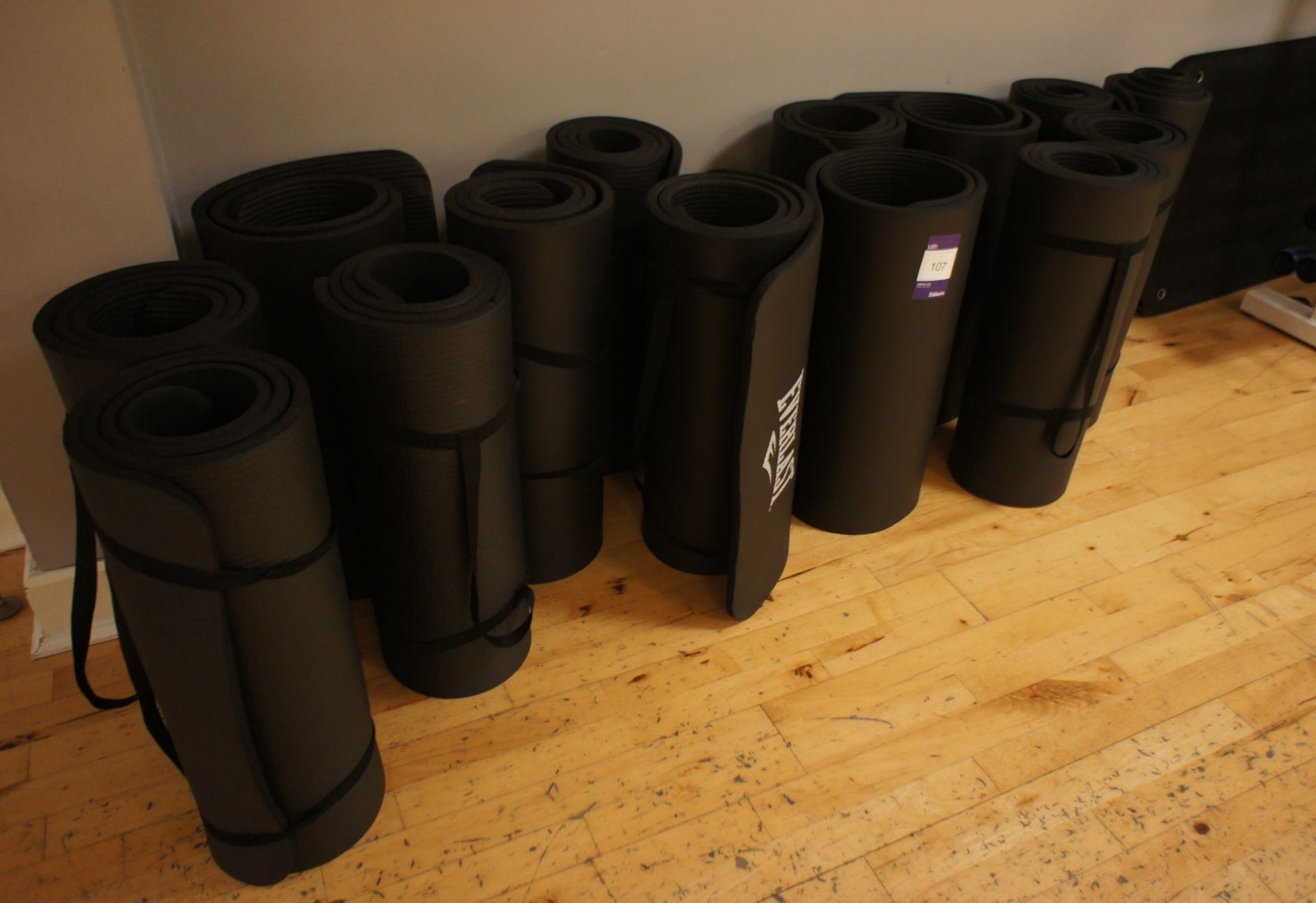 Quantity Everlast Yoga Mats - Image 2 of 3