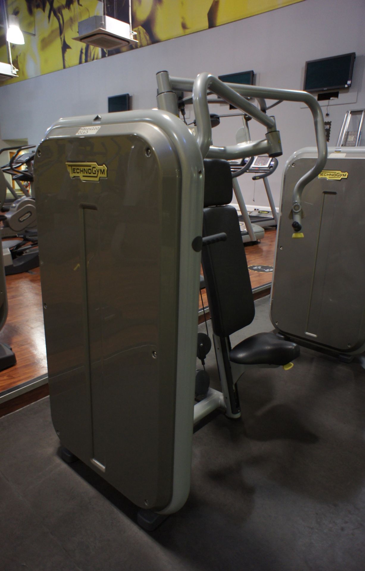 Technogym Leg Extension Machine - Image 2 of 3