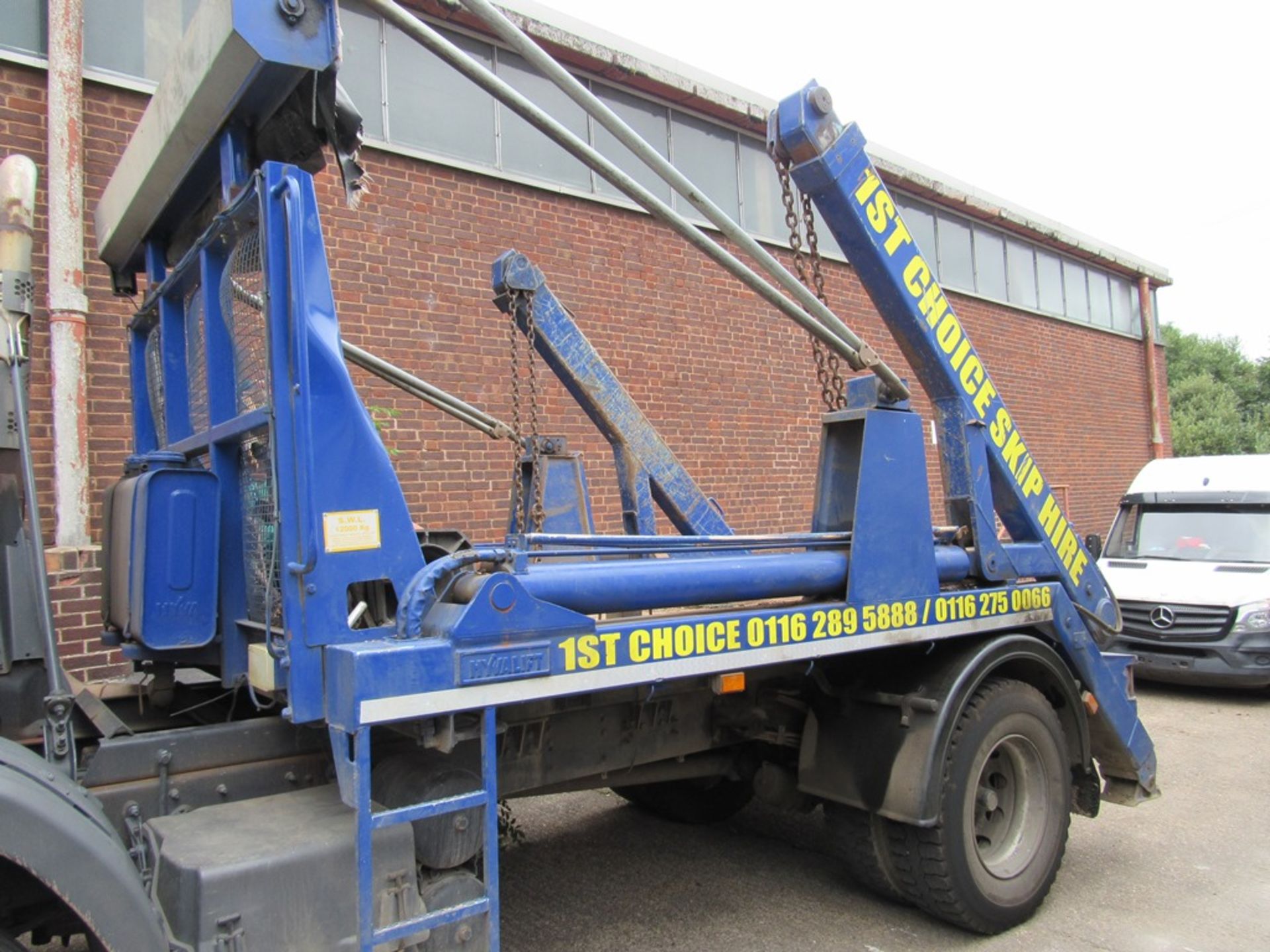 Scania P230 4x2 skip loader, Reg: BX58 EOS, Mileage: 544,997 kms, MOT: 30 September 2021 DOR: 5 - Image 15 of 16