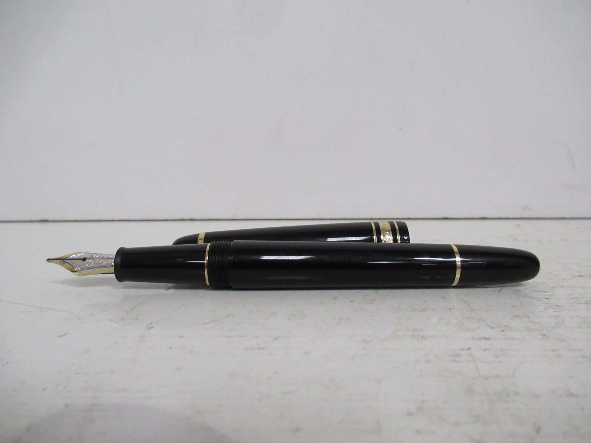 Montblanc Meisterstuck Fountain Pen - Image 3 of 5