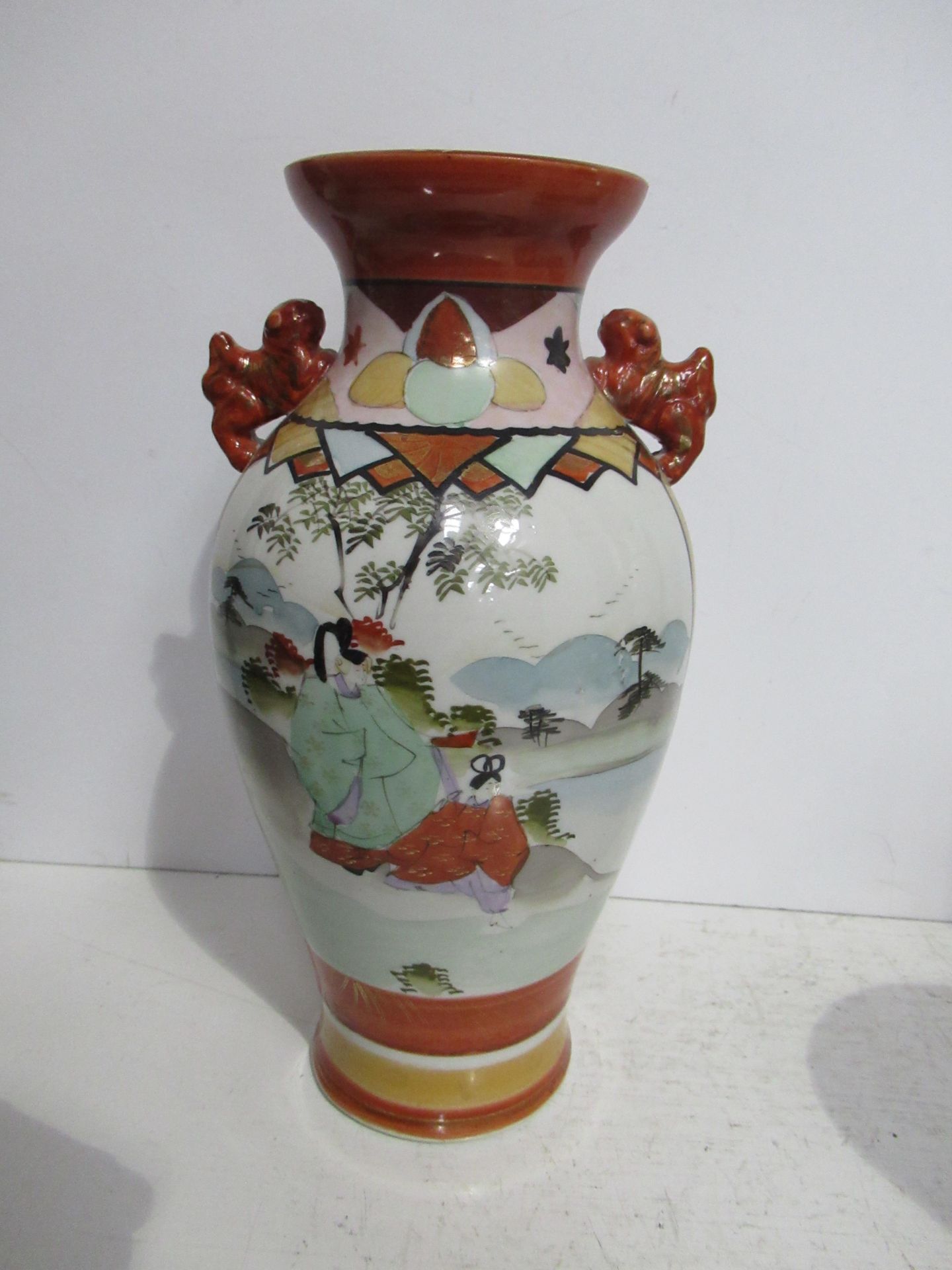 Selection of Oriental Porcelain including Vases (largest 31cm H) - Image 9 of 21