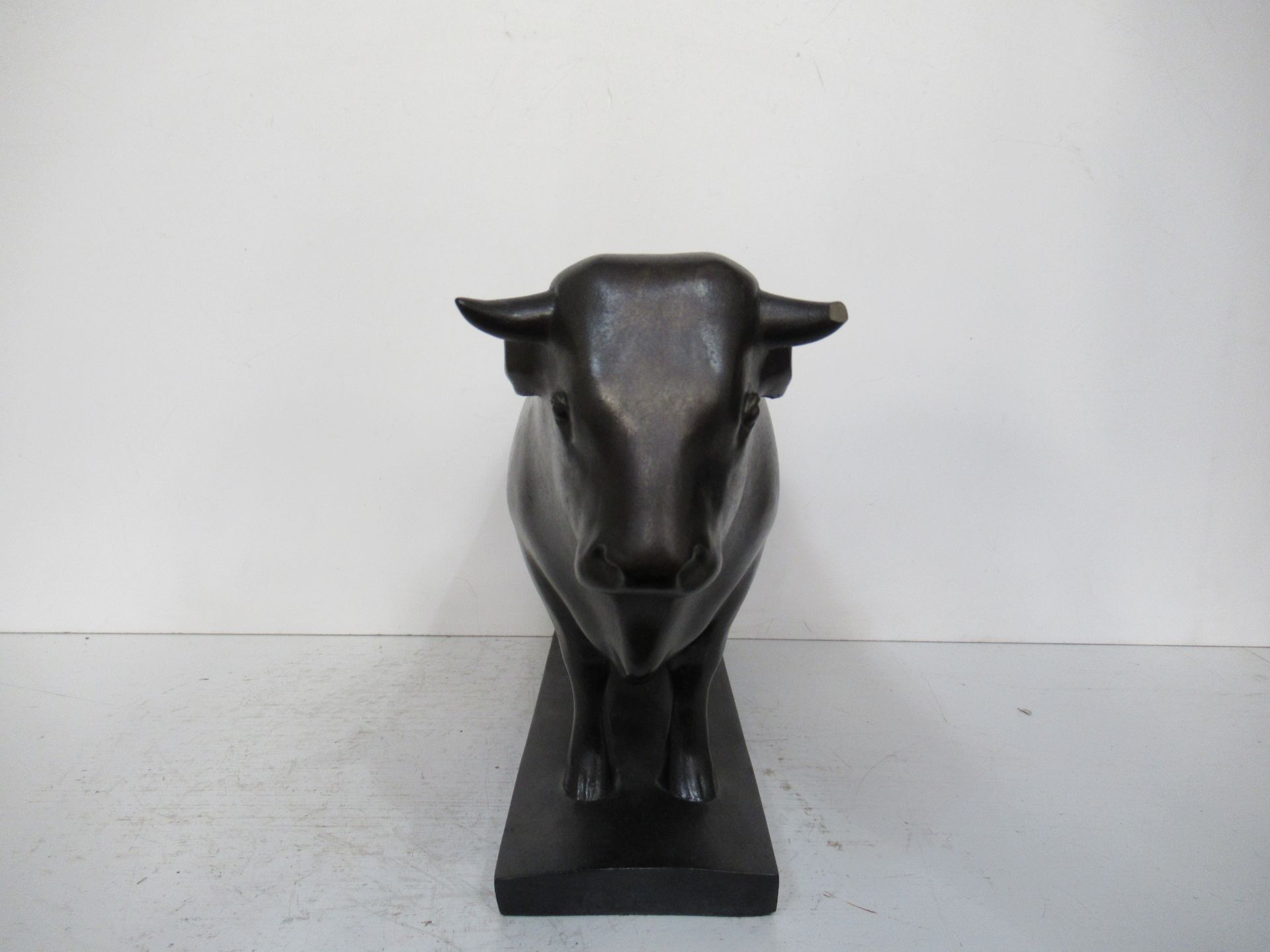 Francois Pompon Bull Figure (32cm W x 20cm H) (one damaged horn) - Image 4 of 5