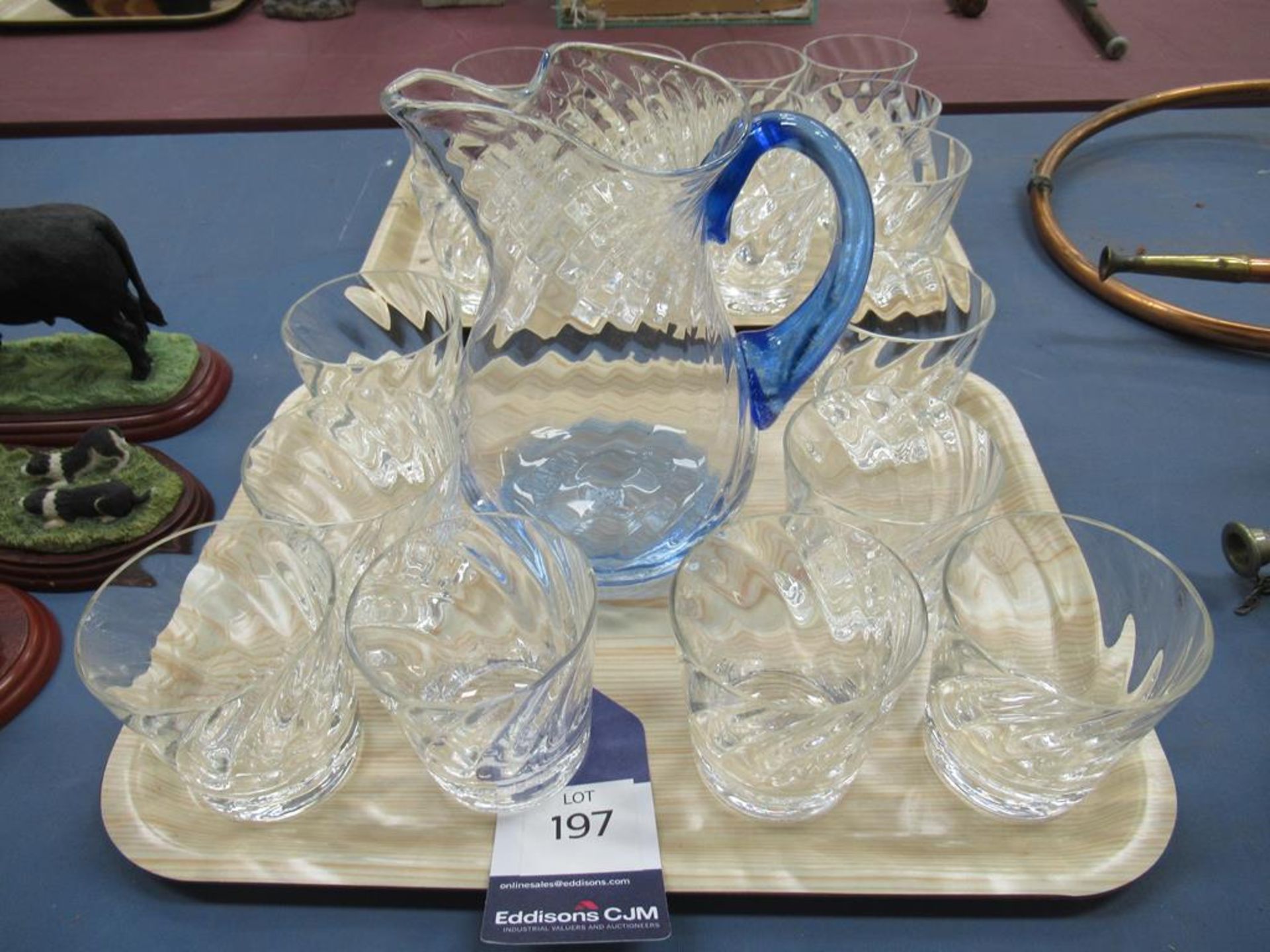 A Gibraltar Glass Jug with Twenty Drinking Glasses - Image 2 of 4