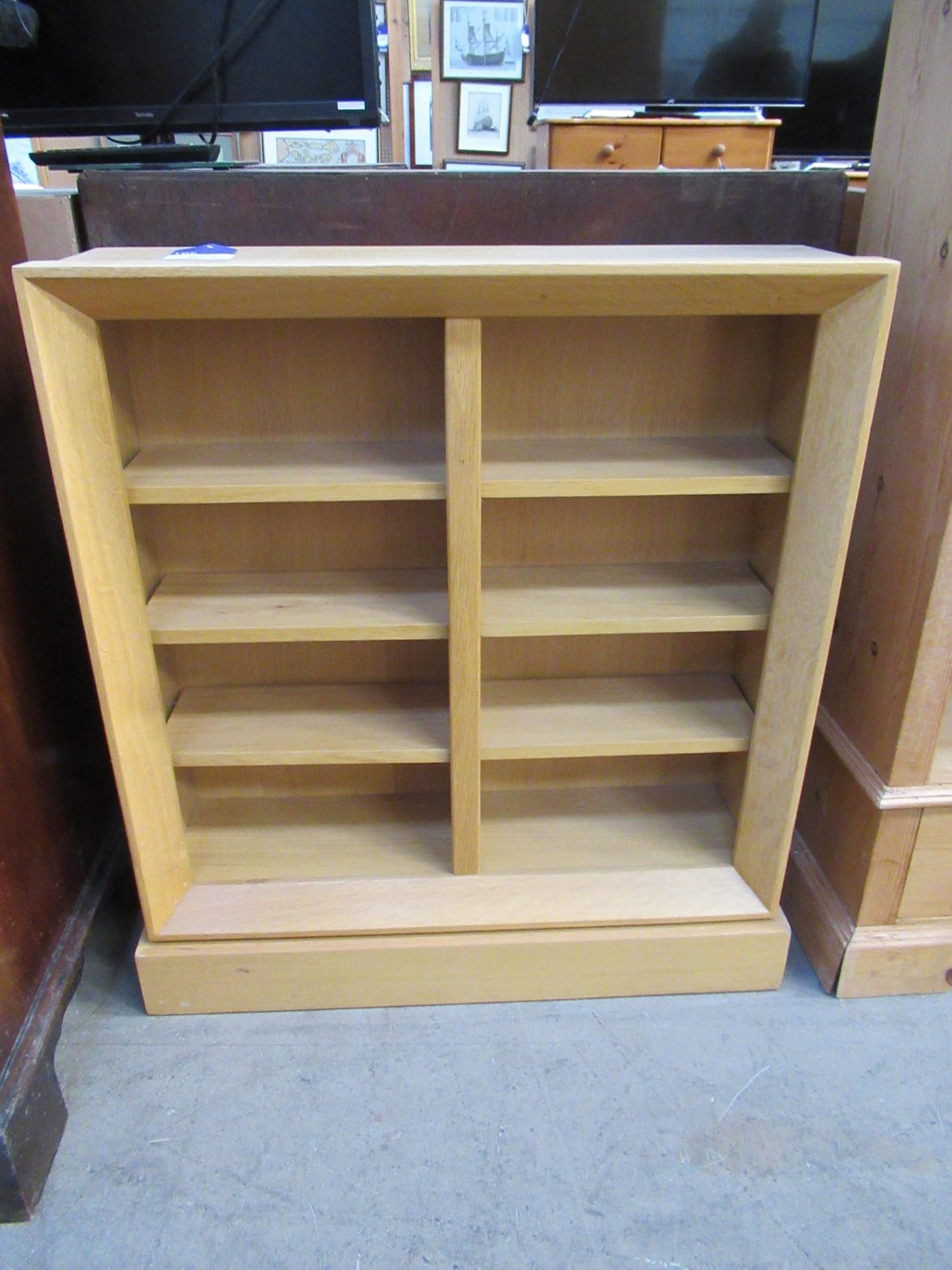 8 Shelf Bookcase