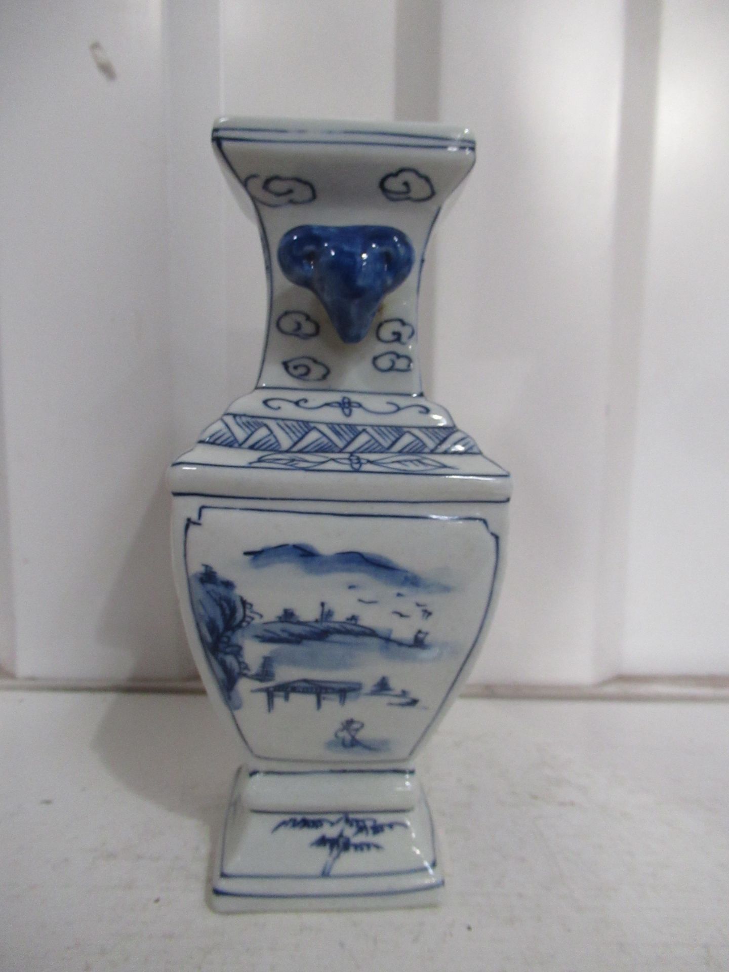 Blue & White Vase with Painted Chinese Scene, Six Character 'Tongzhi' mark to base but may be 'Late - Image 4 of 6