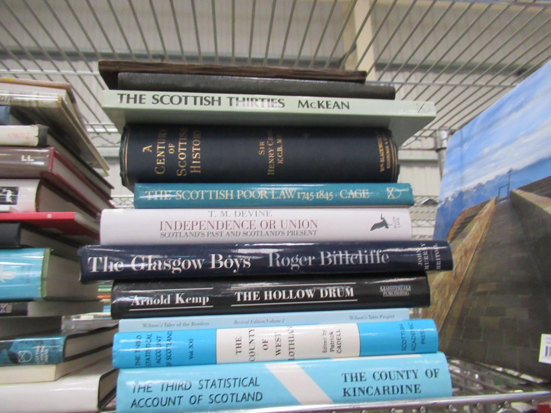 A shelf of British, Scottish and Borderland heritage themed books - Image 4 of 5