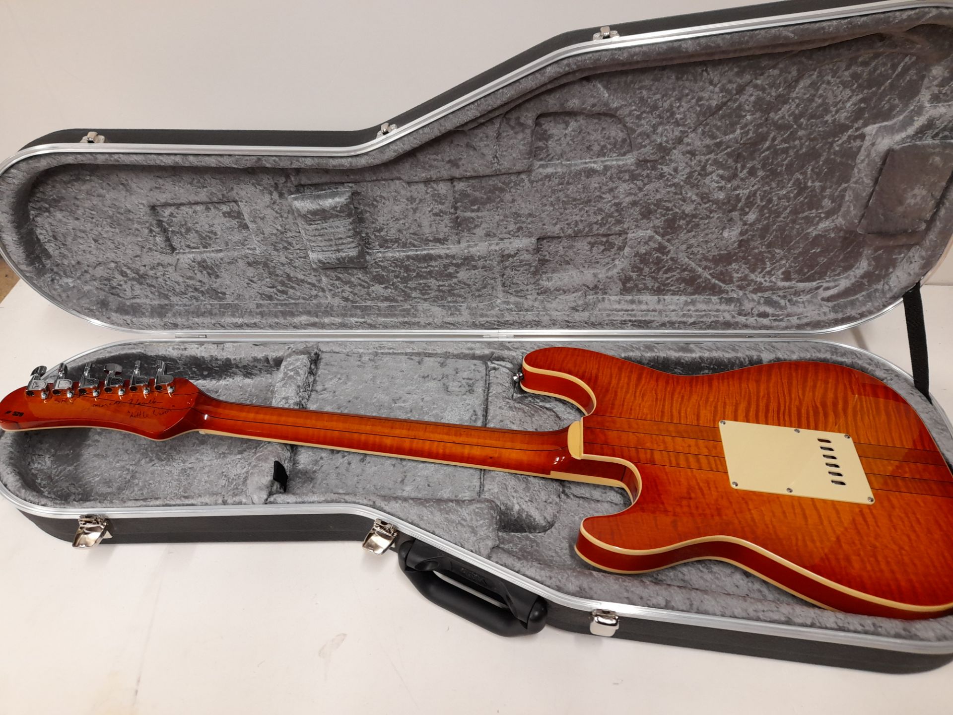 Hamiltone Stevie Ray Vaughan Custom Electric Guita - Image 7 of 11