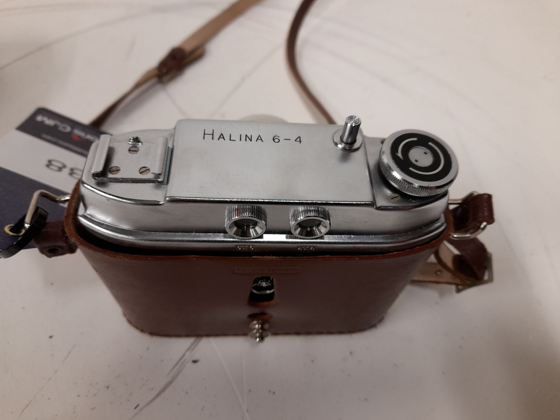 Halina Acromat 6-4 Vintage Camera with case - Image 3 of 3