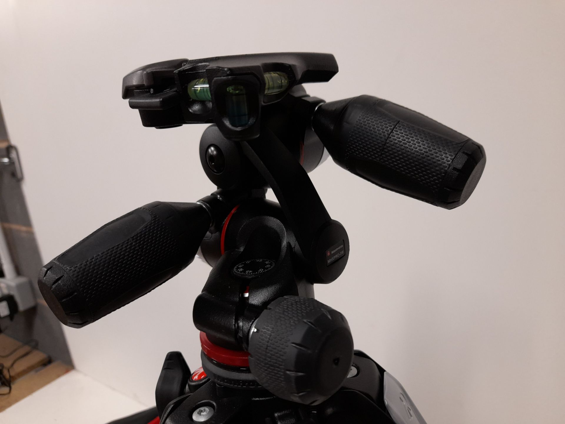 Manfrotto MT055XPRO3 Tripod, with Manfrotto MHXPRO - Image 3 of 4