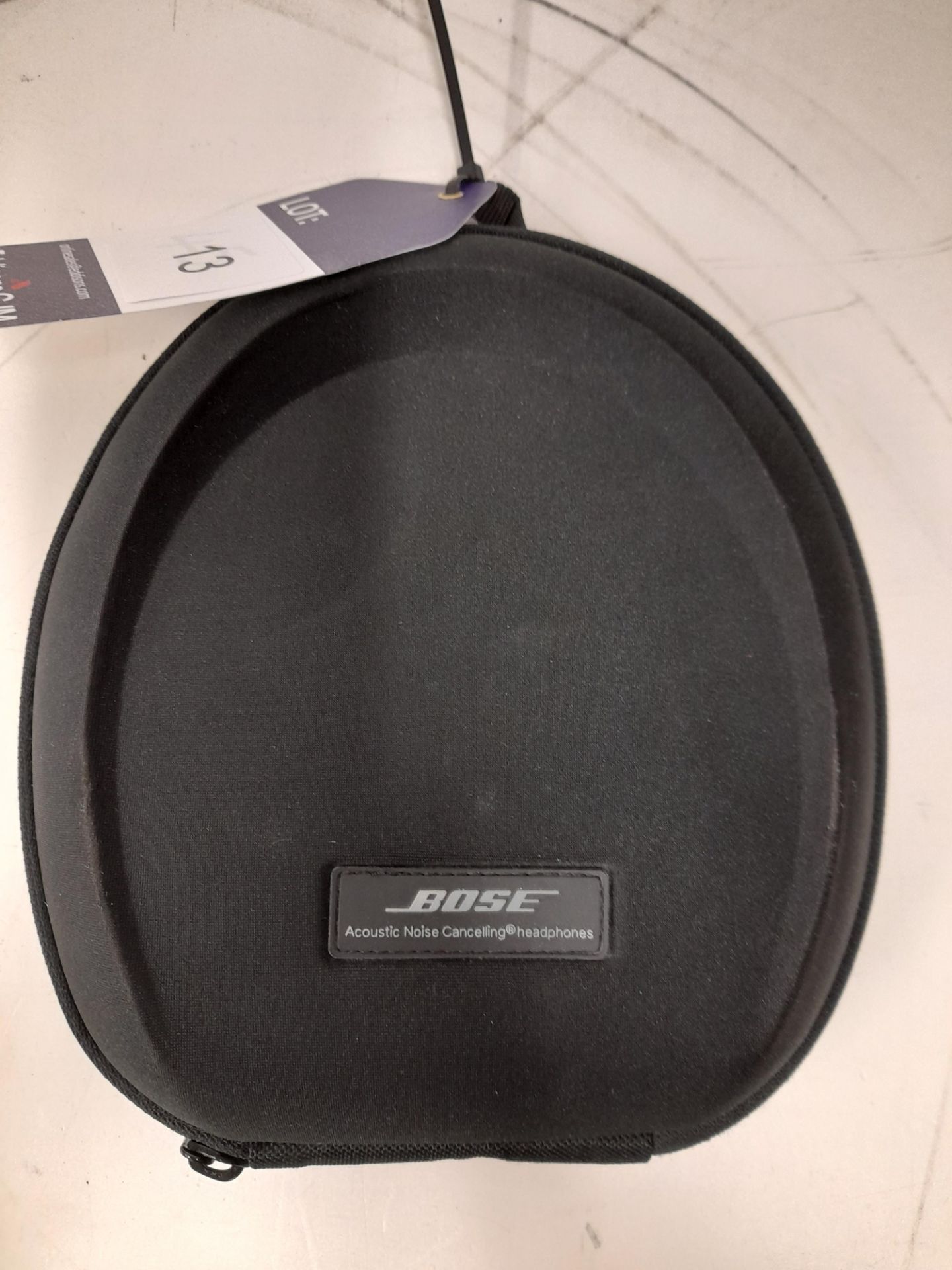 Bose Quiet Comfort 15 Acoustic Noise Cancelling He - Image 3 of 3