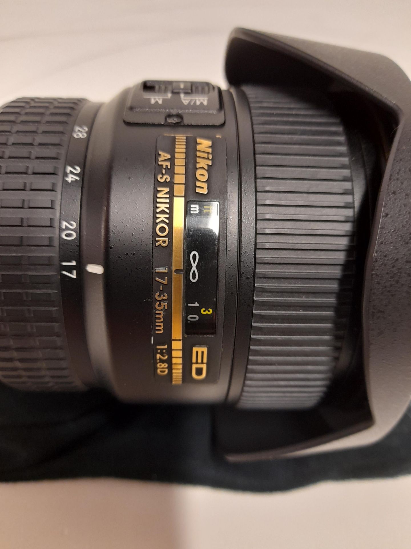 Nikon AF-S Nikkor 55 17-35mm 1:2.8D with Silent Wa - Image 2 of 3