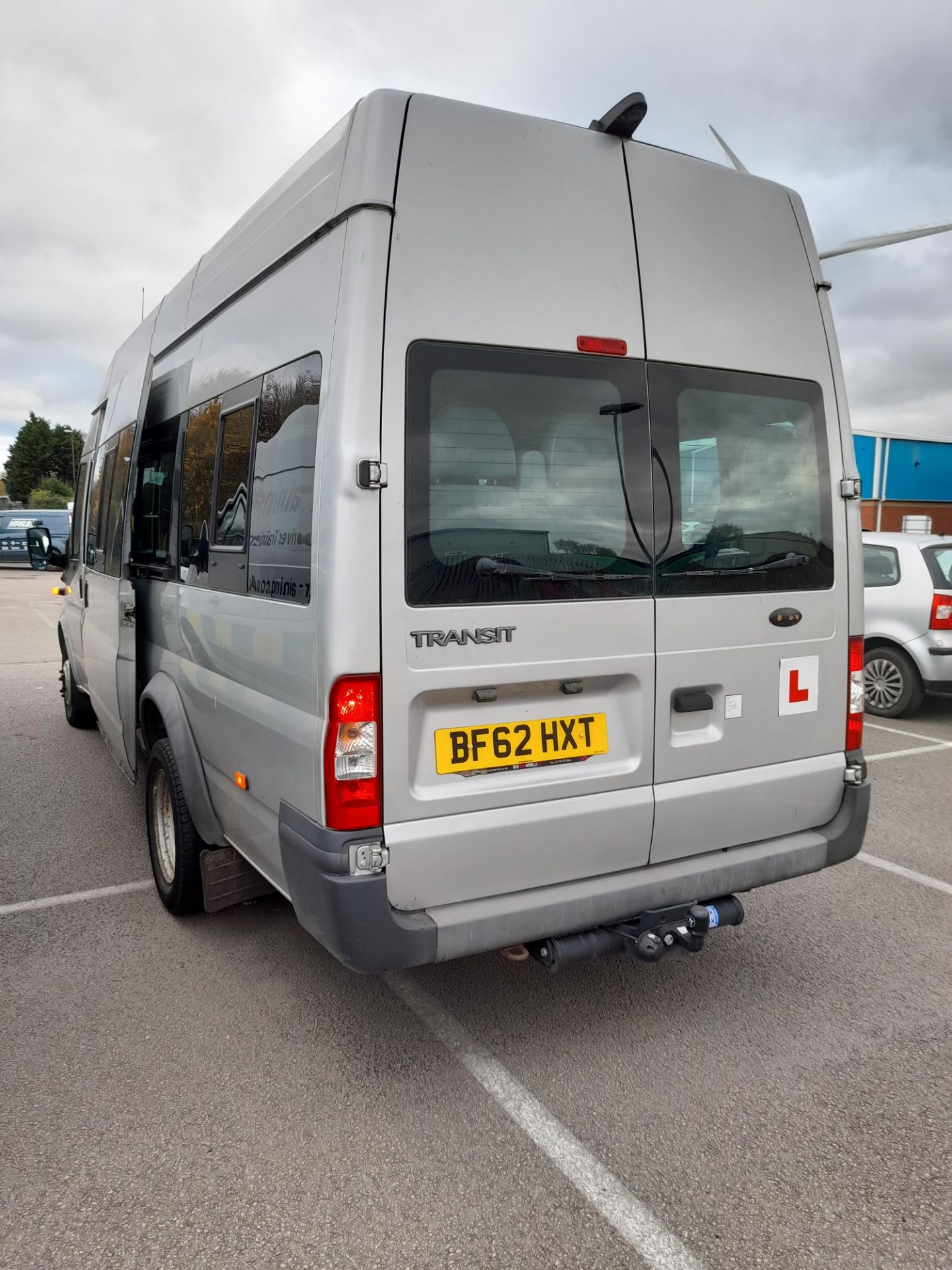 Ford Transit LWB EL Diesel RWD High Roof 17 Seater TDCi 135ps (11-13) Minibus, Registration BF62 - Image 4 of 14