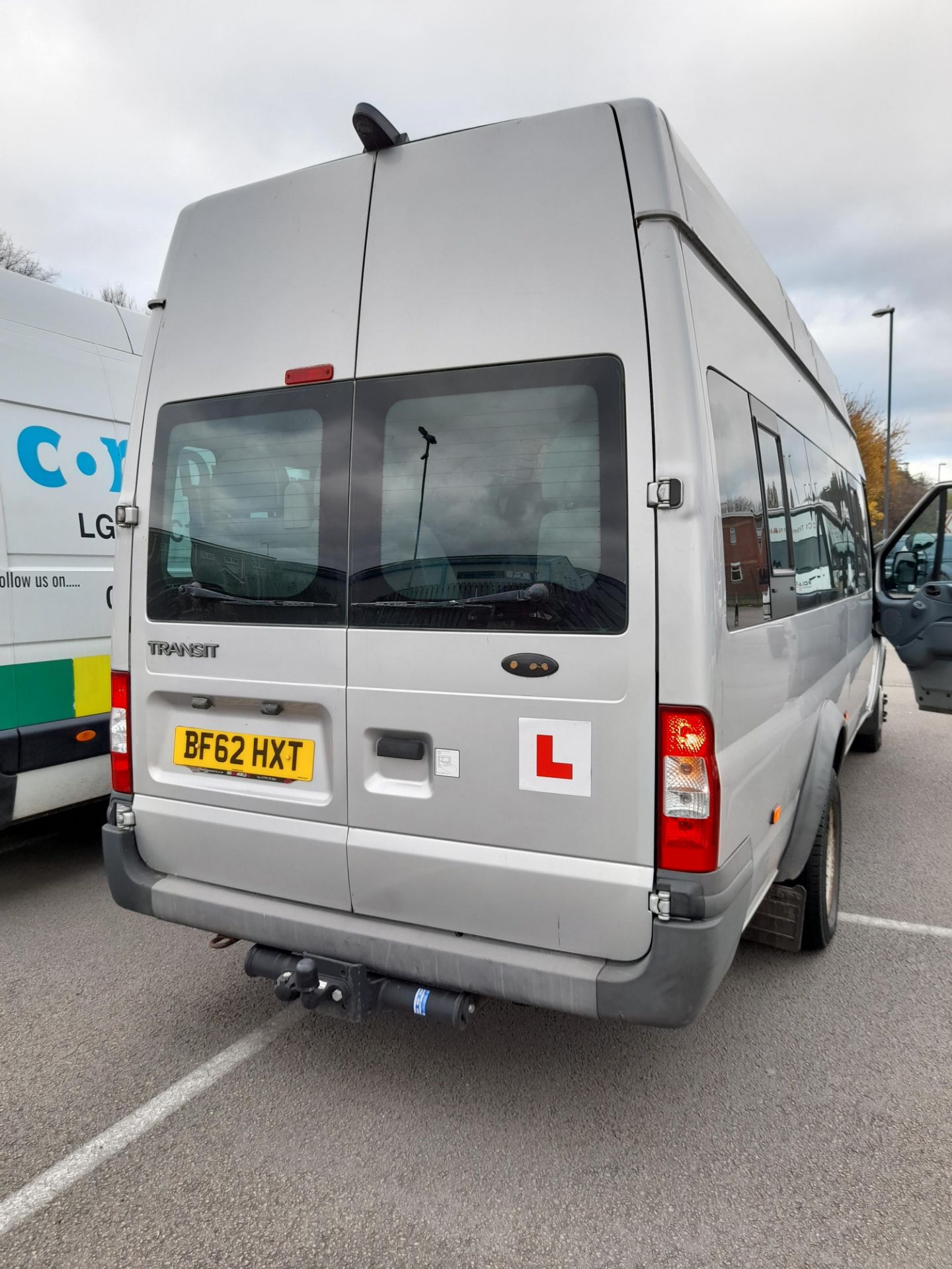 Ford Transit LWB EL Diesel RWD High Roof 17 Seater TDCi 135ps (11-13) Minibus, Registration BF62 - Image 3 of 14