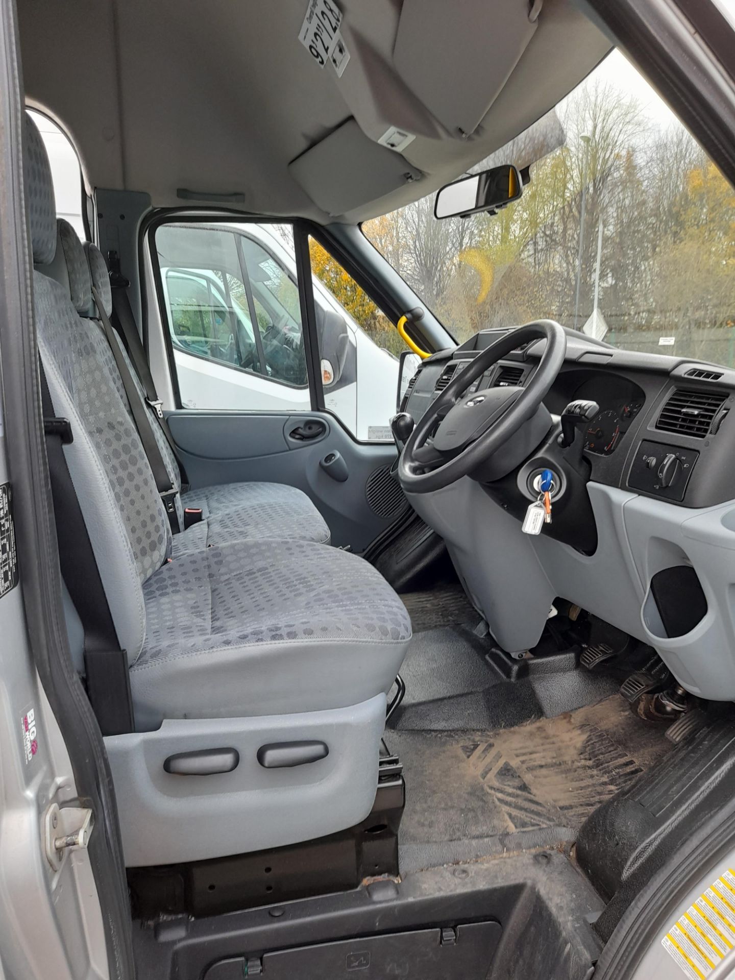 Ford Transit LWB EL Diesel RWD High Roof 17 Seater TDCi 135ps (11-13) Minibus, Registration BF62 - Image 6 of 14