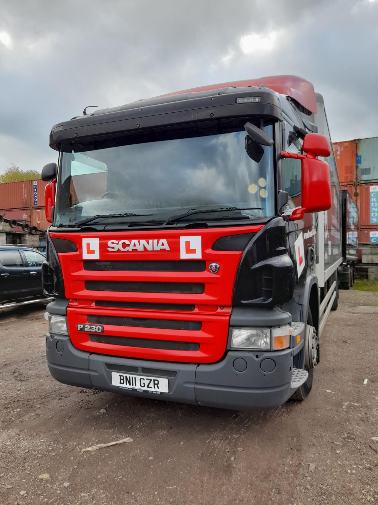 Scania P230 DB4X2MNA sleeper cab, Cab Type CP19, twin axle 18 tonne rigid truck, EURO 5, 9290cc with - Image 5 of 24