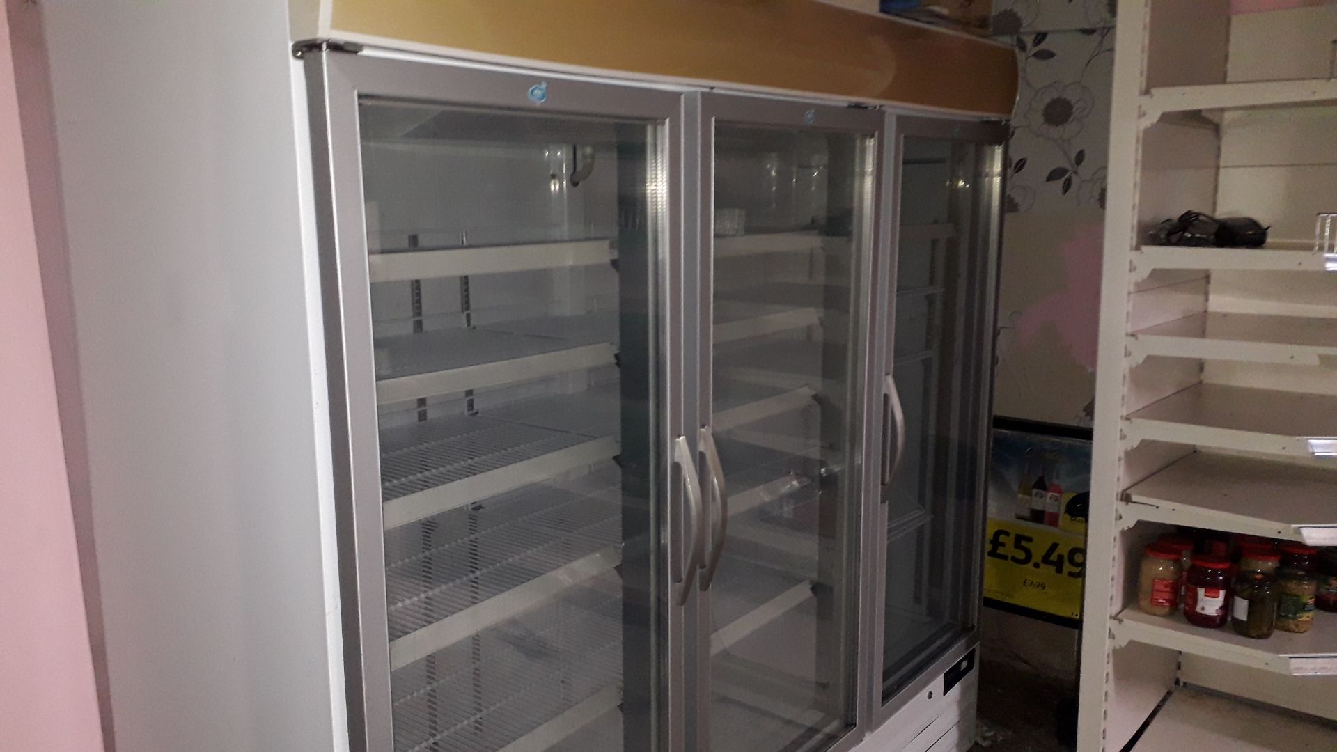 Moorcold SOLI 205cm glazed triple hinged door display freezer serial number 6170136 - Image 3 of 6