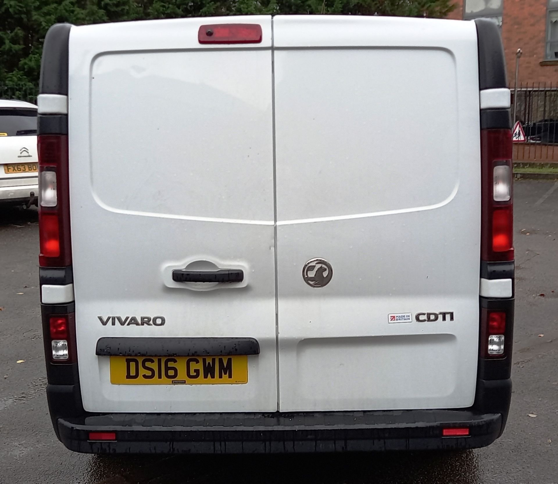 VAUXHALL VIVARO L2 DIESEL 1.6CDTI 115PS H1 Van. Re - Image 4 of 12