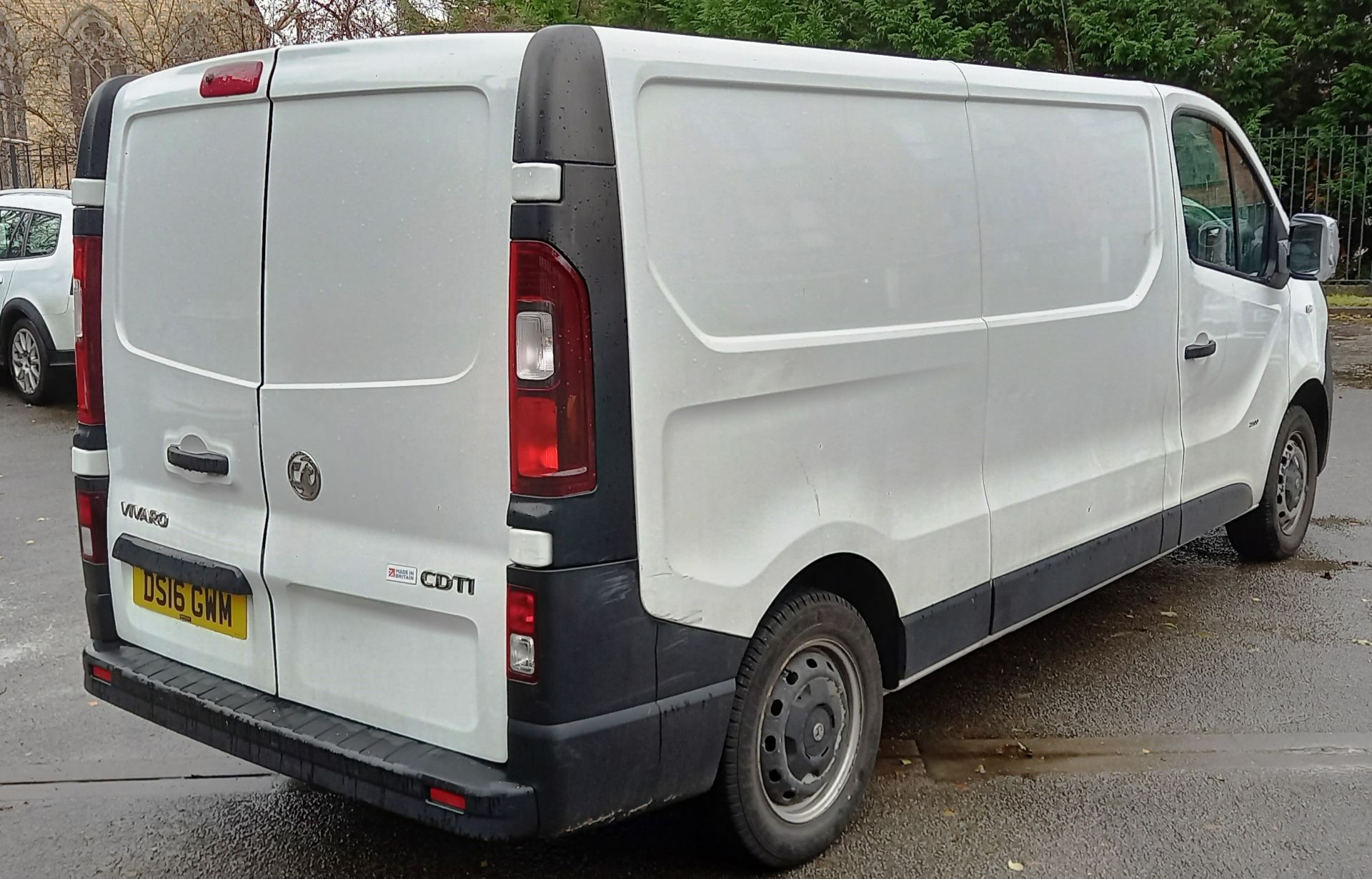 VAUXHALL VIVARO L2 DIESEL 1.6CDTI 115PS H1 Van. Re - Image 3 of 12