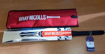 Gray Nichols Oblivian Stealth Cricket Bat Size SH with Toe Protection and Gray Nichols Rrp. £314.99