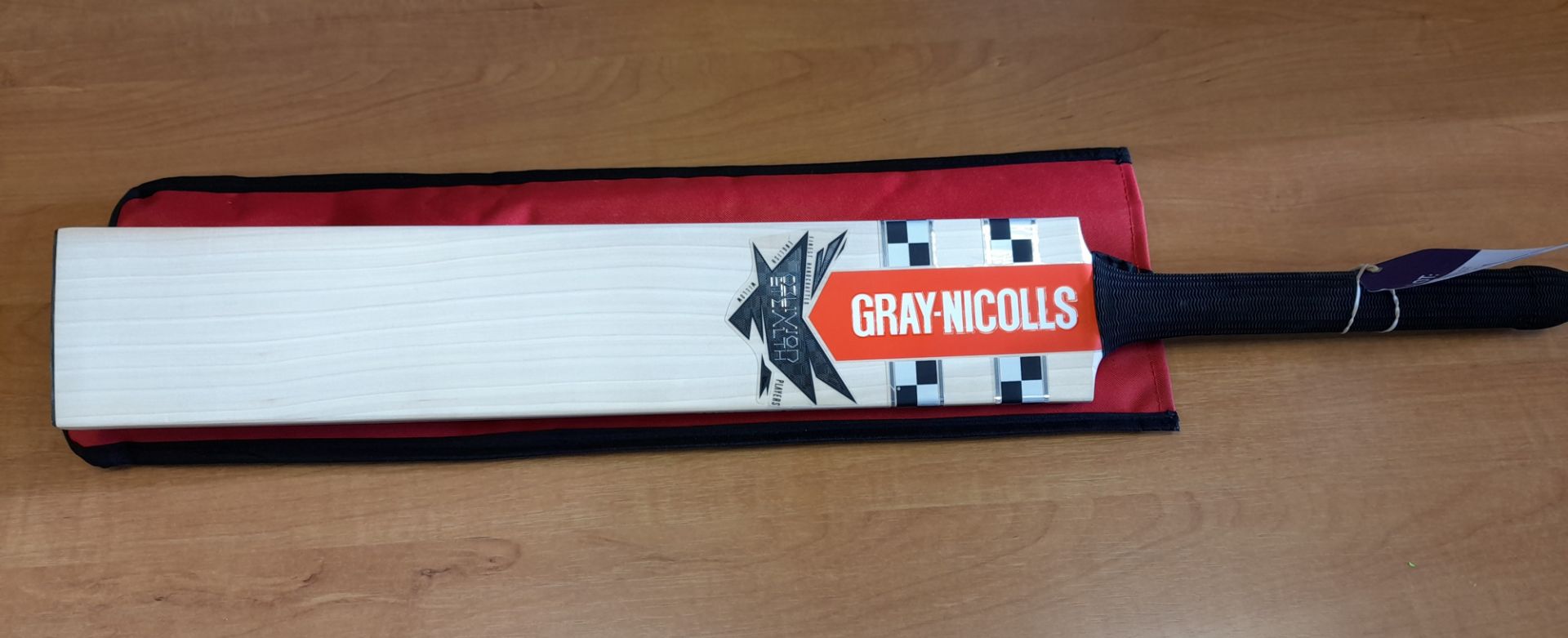 Gray Nichols Oblivian Stealth Cricket Bat Size SH with Toe Protection and Gray Nichols Rrp. £314.99 - Image 2 of 3