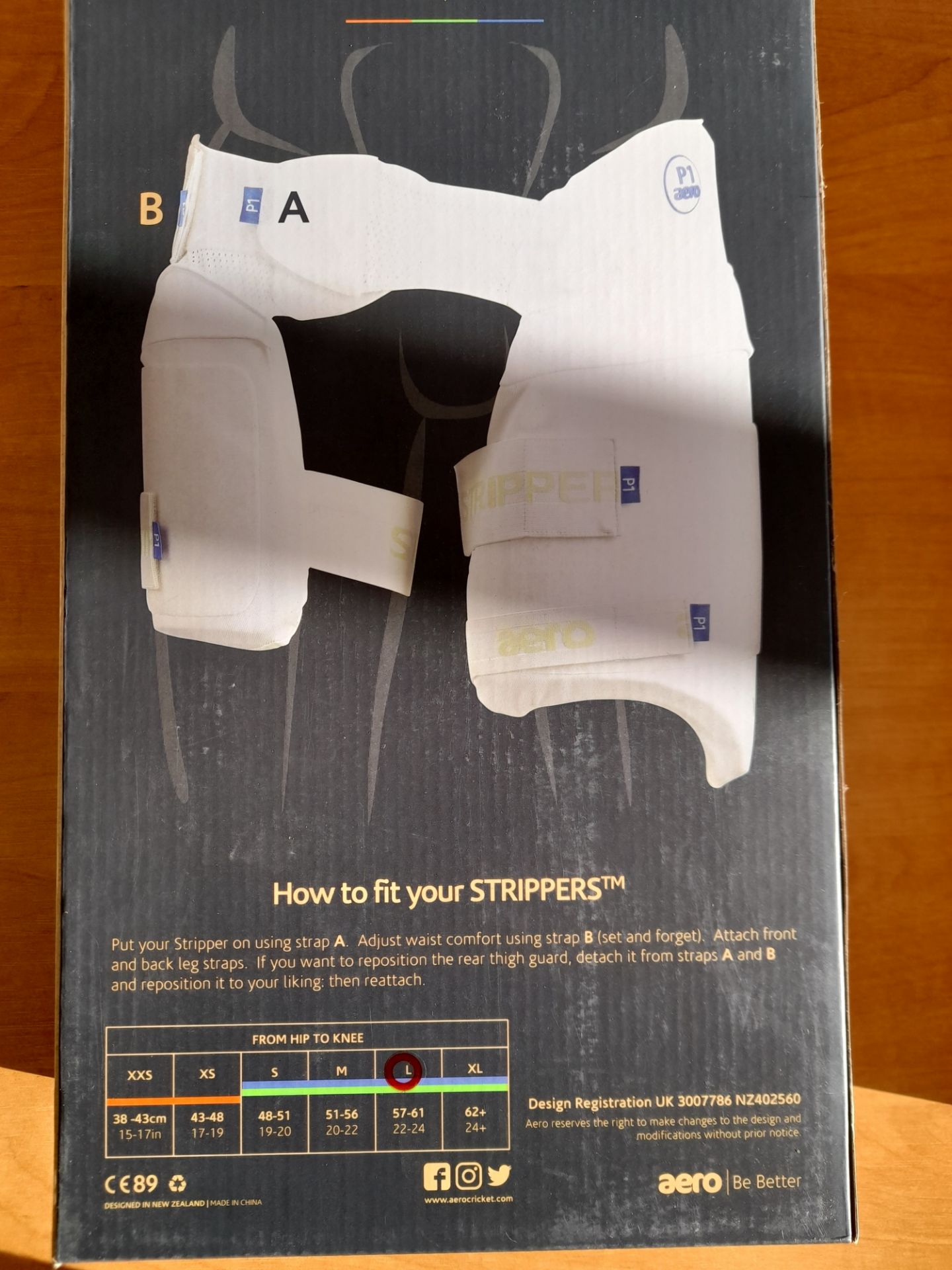 3 x Aero P2 Stripper Lower Body Protection R/H Large - Image 3 of 5