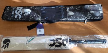 DSC X-Lite 3.0 Cricket Bat Size SH with Toe Protector and DSC Fearless Bat Cover Rrp. £199.99