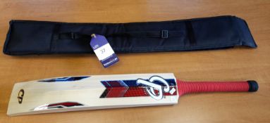 CP Magnum Cricket Bat Size SH, with Toe Protection with CP Bat Cover Rrp. £274.99