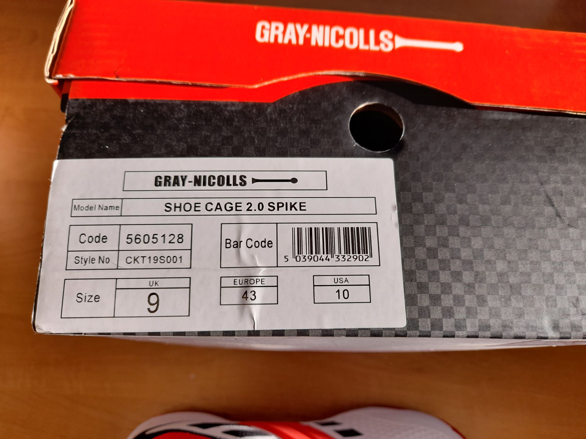 Gray-Nicolls Cricket Shoes, Size UK 9.5, Boxed - Image 2 of 4