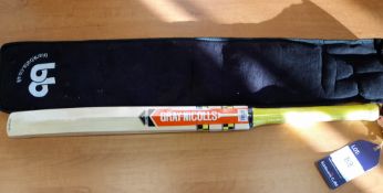 Gray Nicolls Powerbow Inferno Technique Cricket Bat Size 5 with Bat Cover