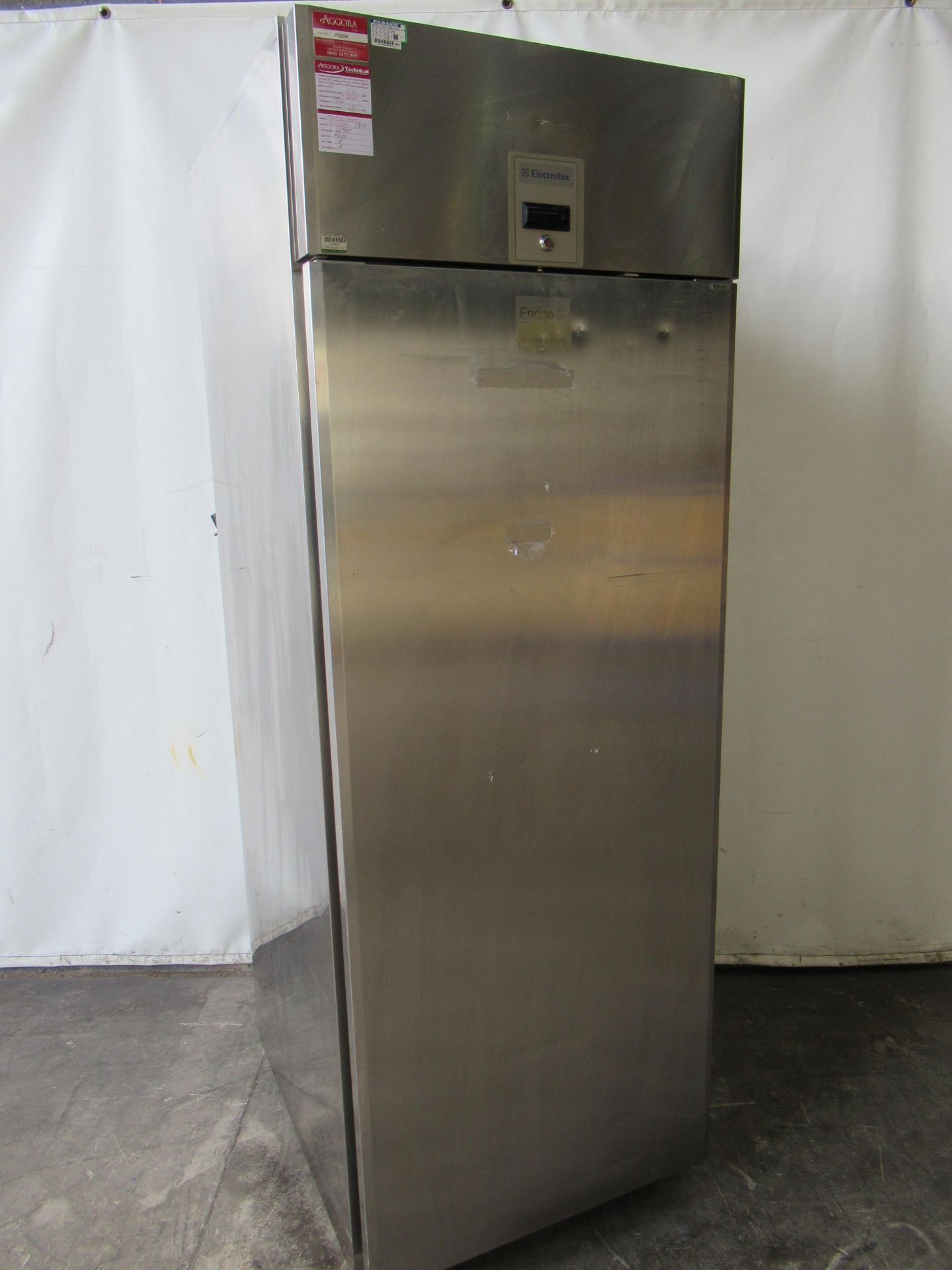 Electrolux Stainless Steel single Door Commercial Fridge, YOM:2013 Model RE471FRG