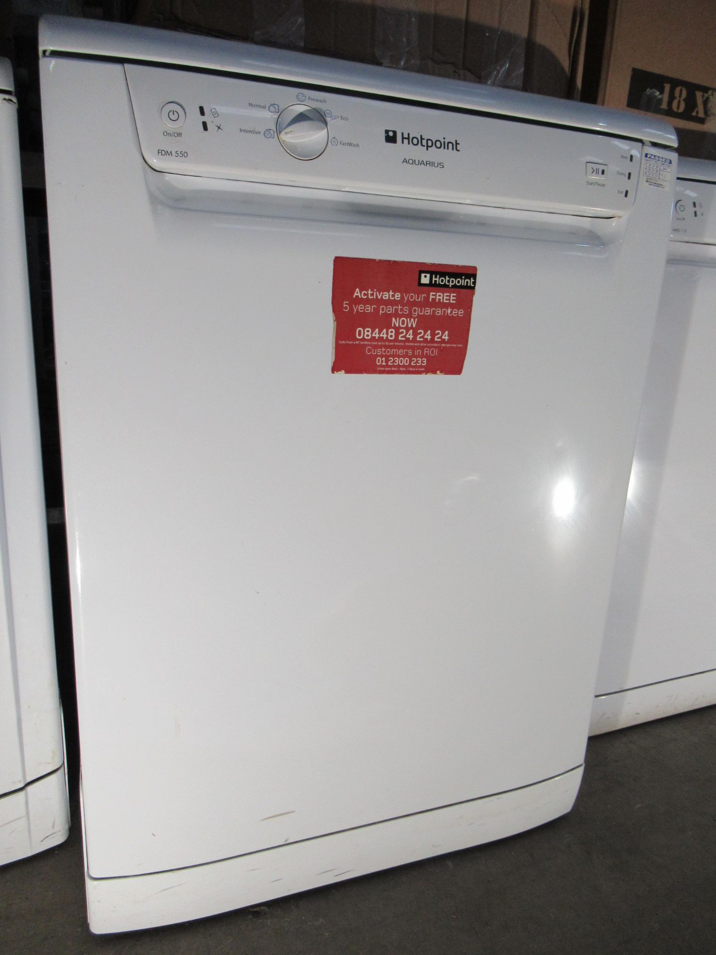 Hotpoint Aquarius Undercounter Dishwasher Model FDM550