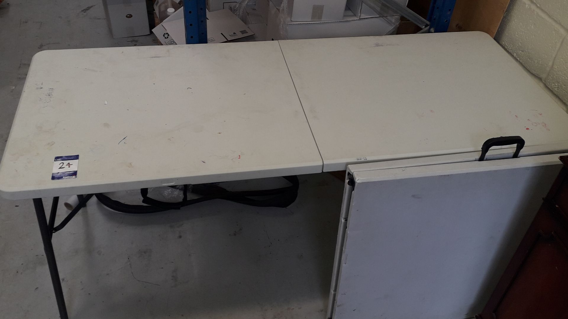 2 x Folding Tables - Image 2 of 2